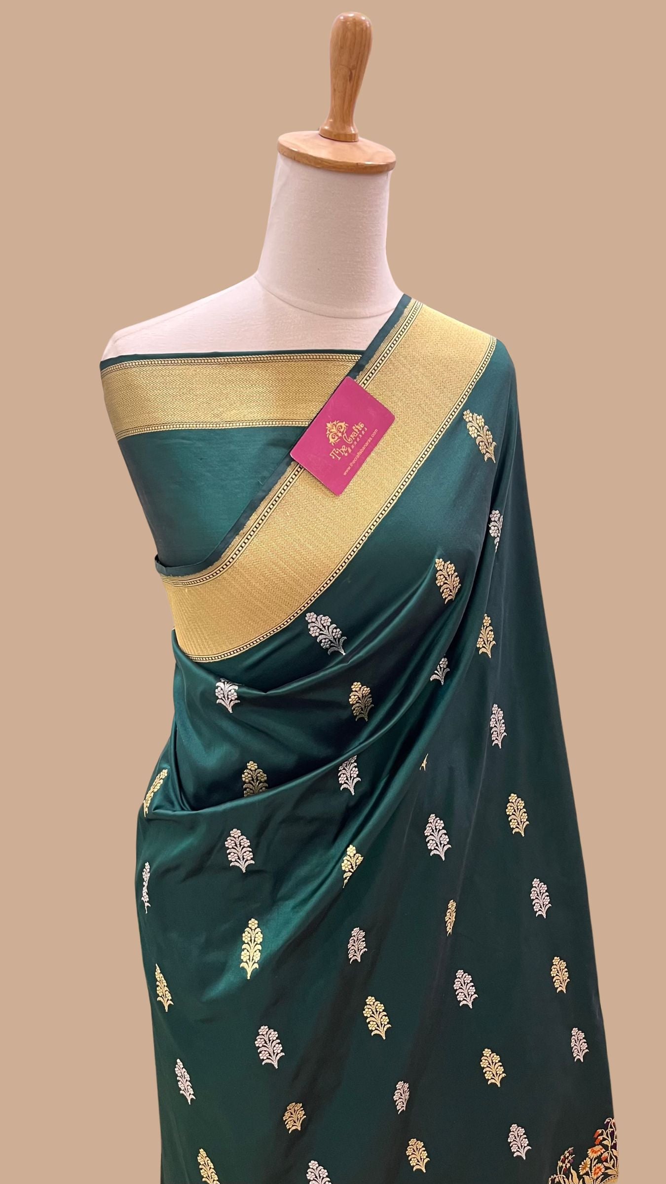 Pure Katan Silk Handloom Banarasi Saree - with Sona Rupa Kadhua motifs