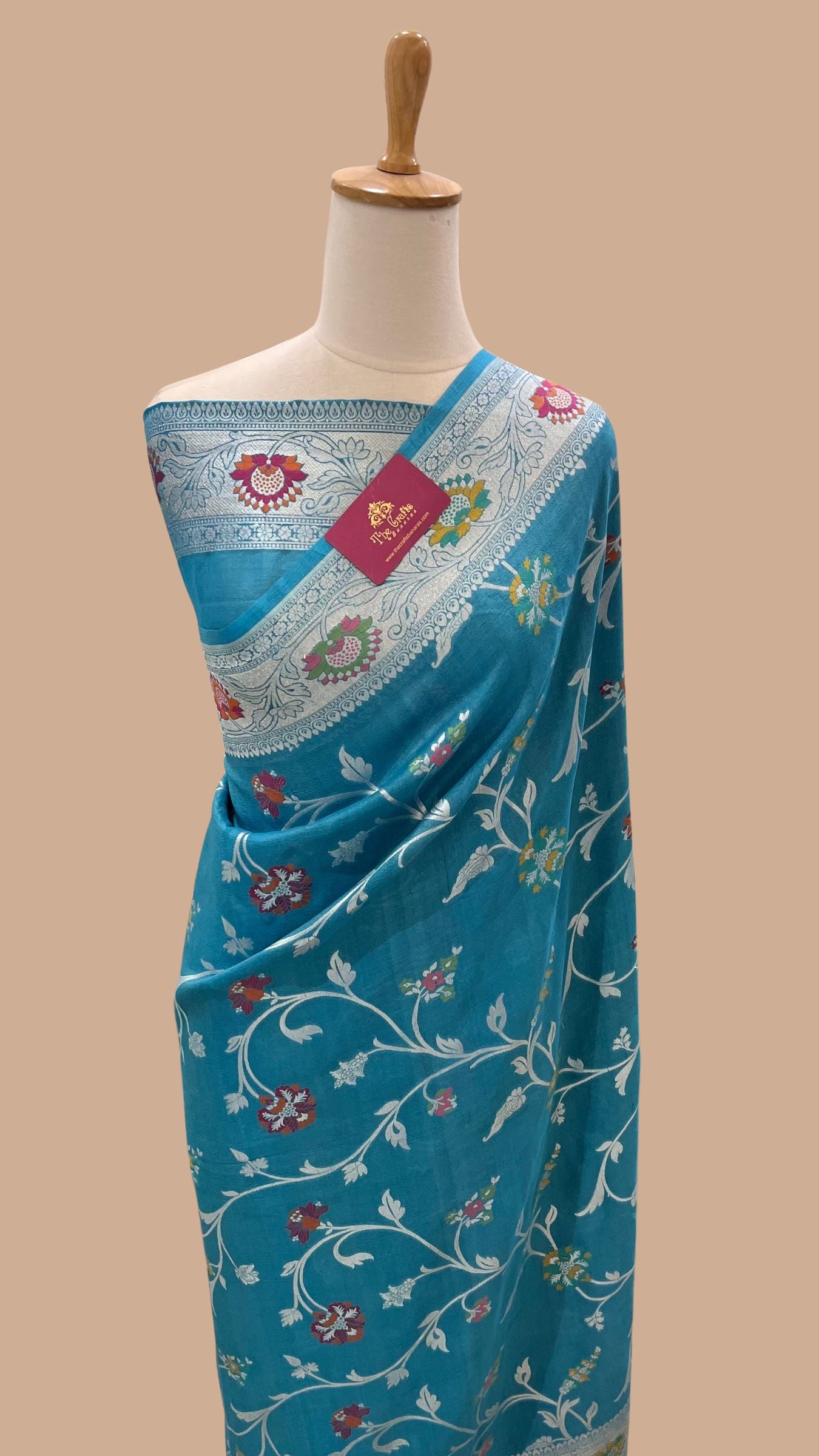 Khaddi Georgette Handloom Banarasi Saree - Jaal with Meenakari