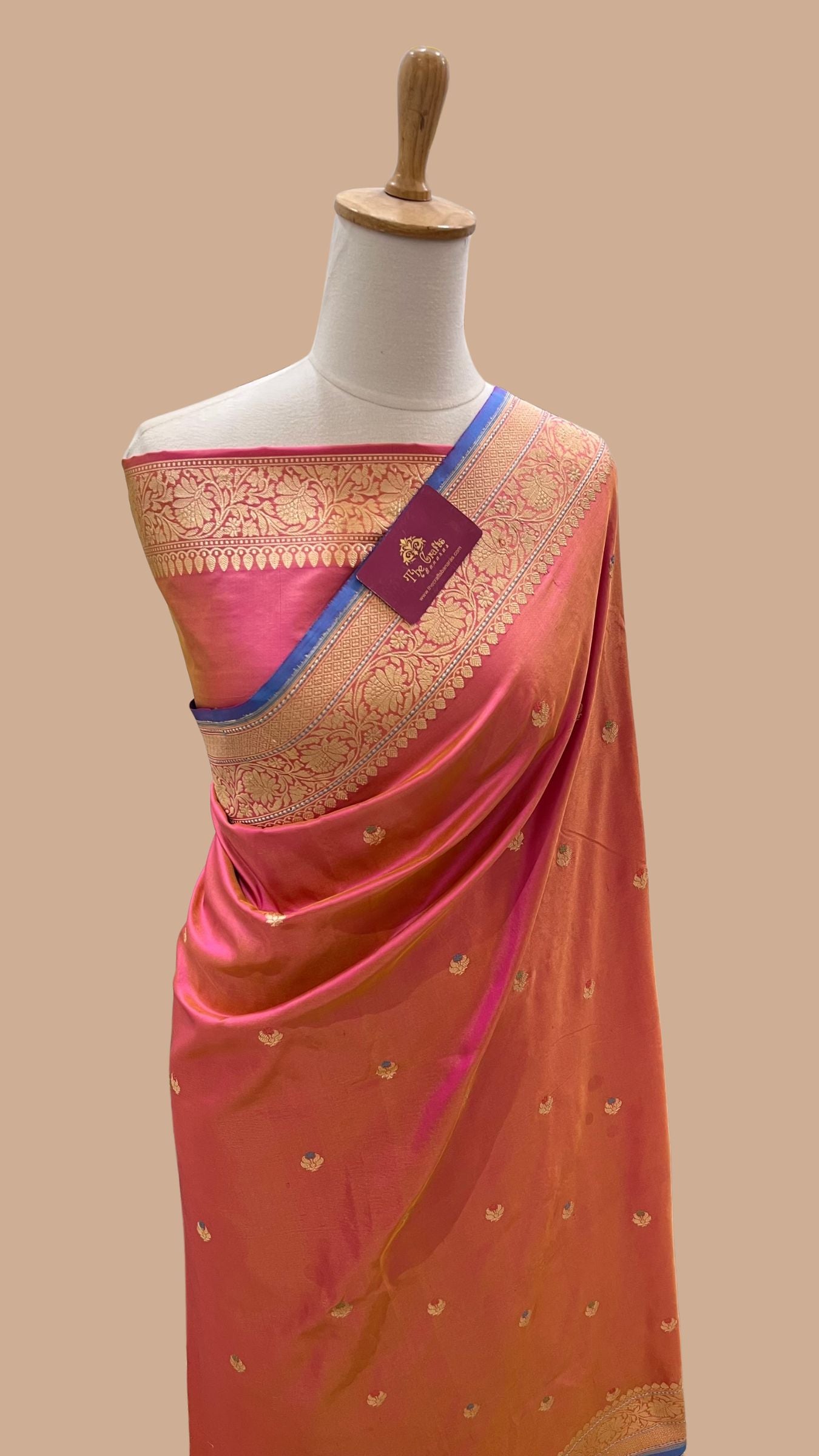 Pure Katan Silk Handloom Banarasi Saree - with kadhua meenakari motifs