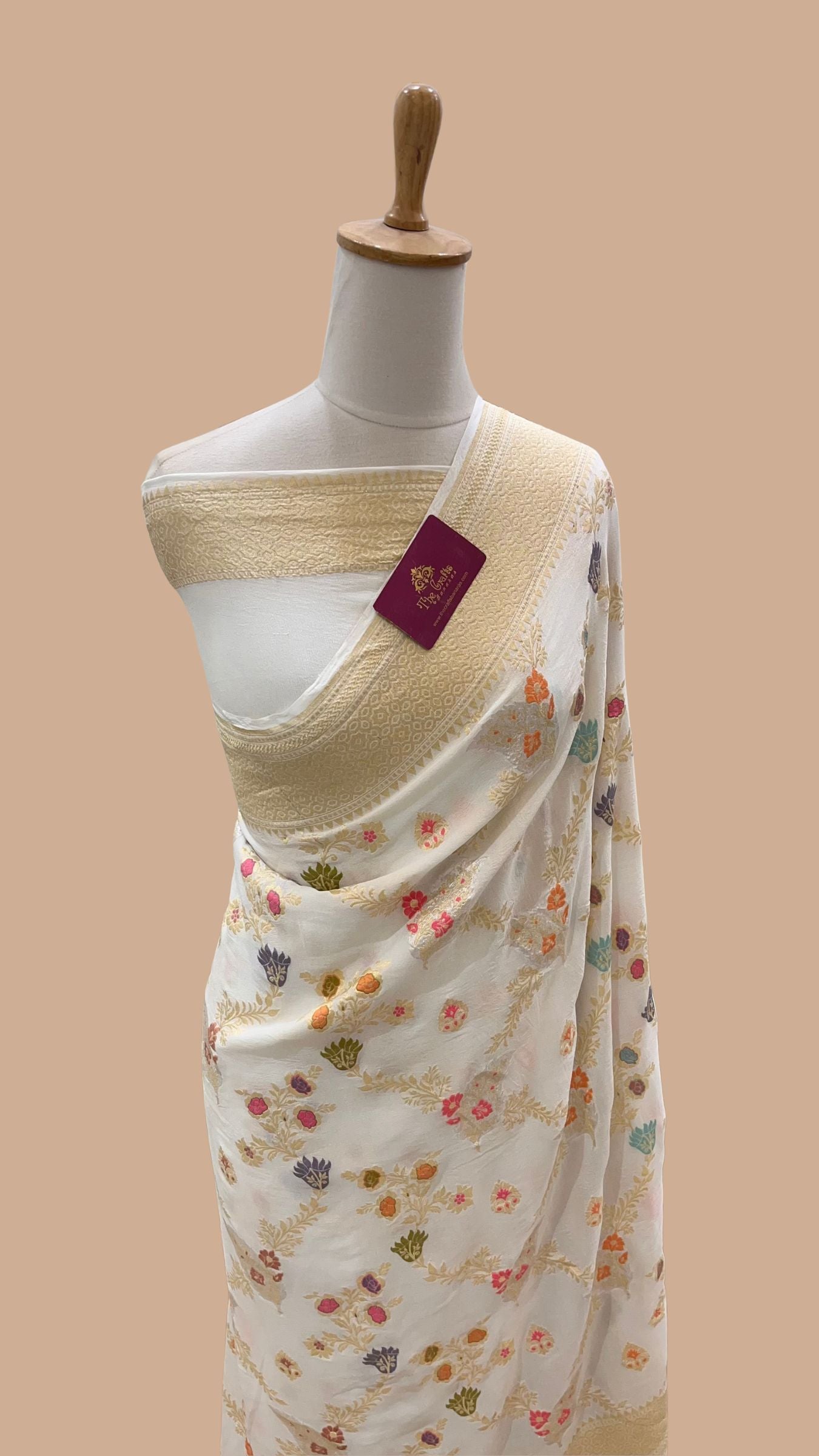 Khaddi Georgette Handloom Banarasi Saree - Jaal with Meenakari