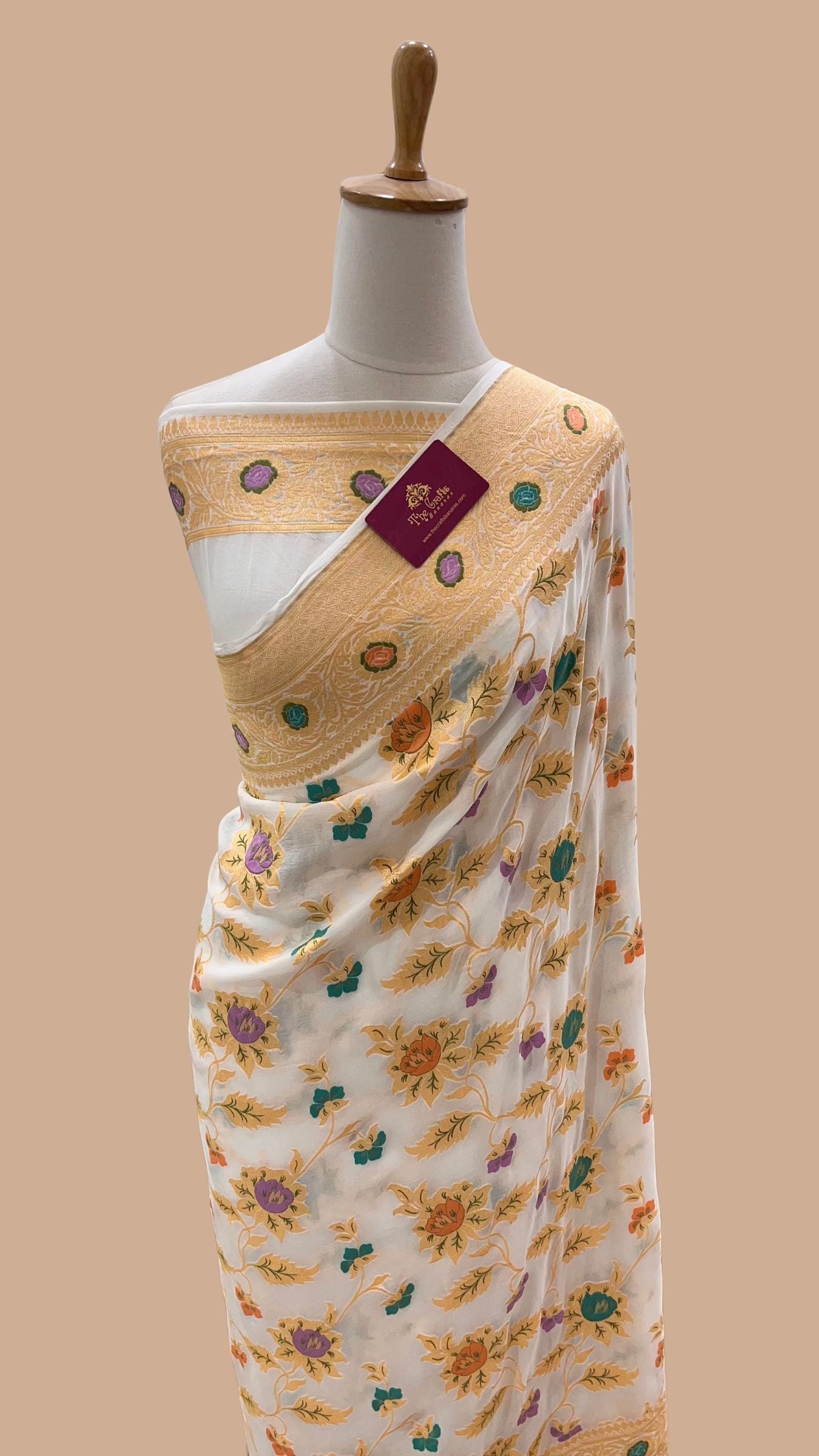 Khaddi Georgette Handloom Banarasi Saree - Jaal with Meenakari