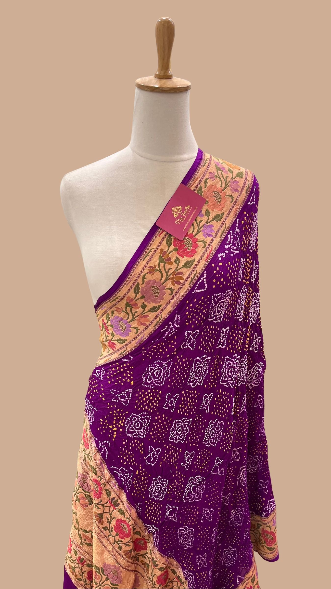 Khaddi Georgette Banarasi Handloom Bandhej Dupatta