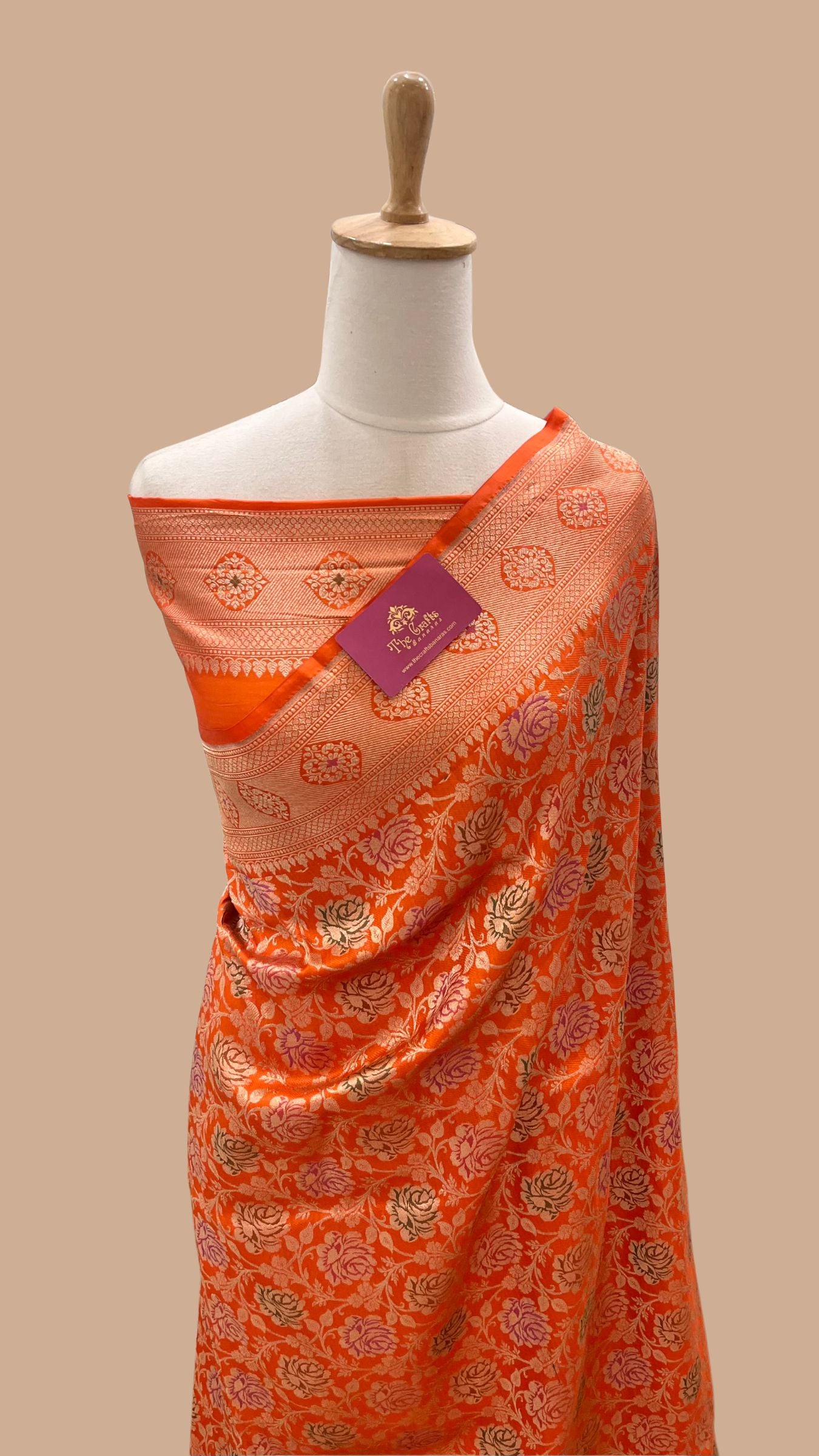 Pure Katan Silk Handloom Banarasi Saree - Tanchui Brocade Meena