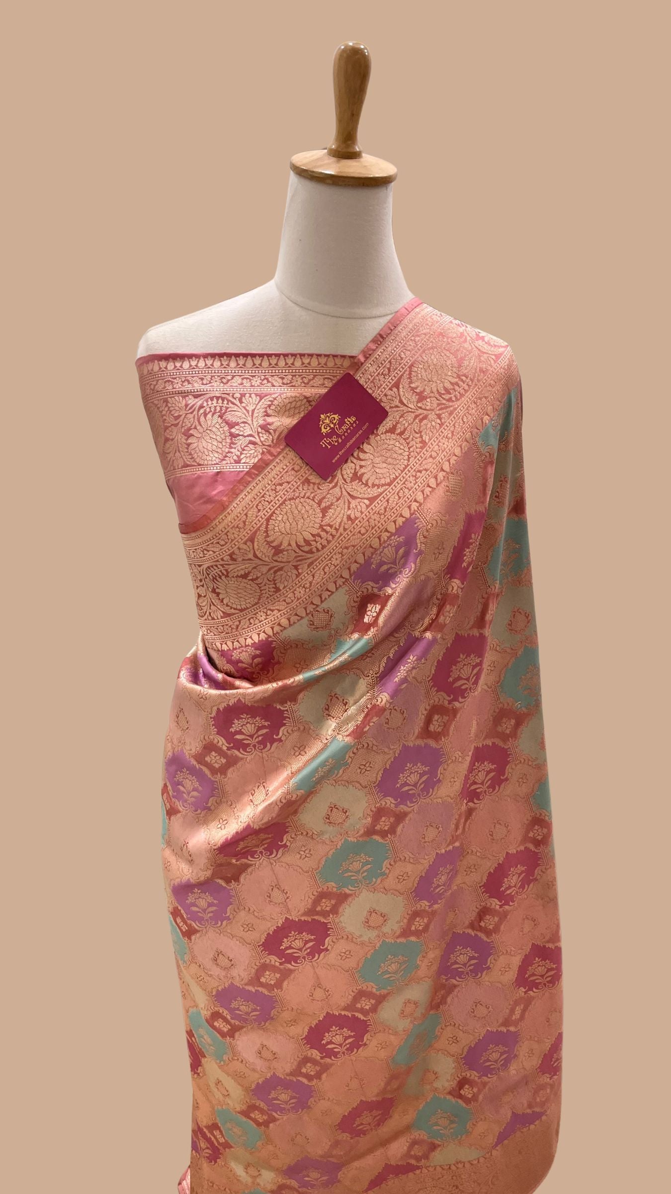 Rangkat Pure Katan Silk Handloom Banarasi Saree - Jaal with meenakari