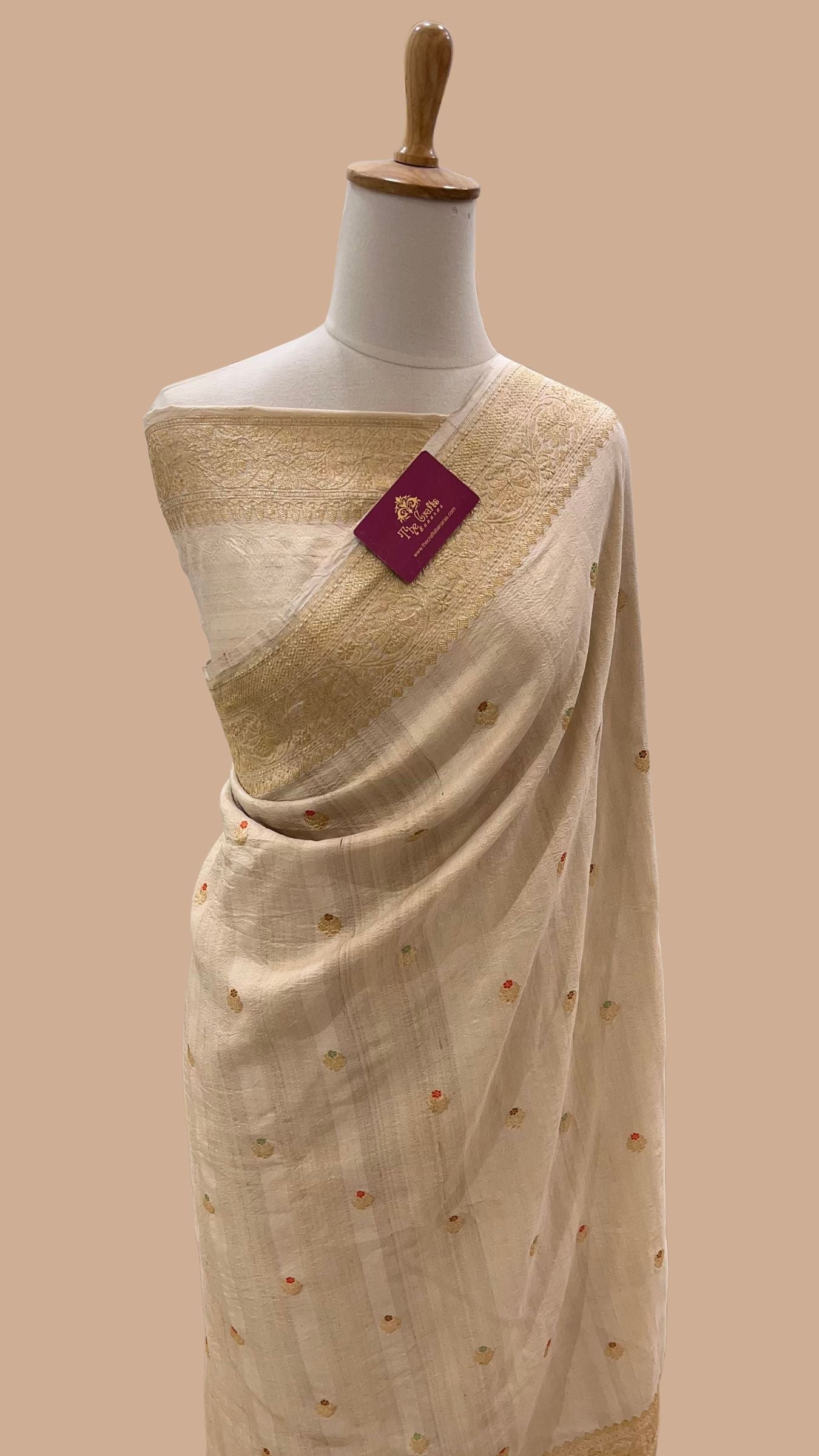 Tussar Georgette Handloom Banarasi Saree - Meenakari