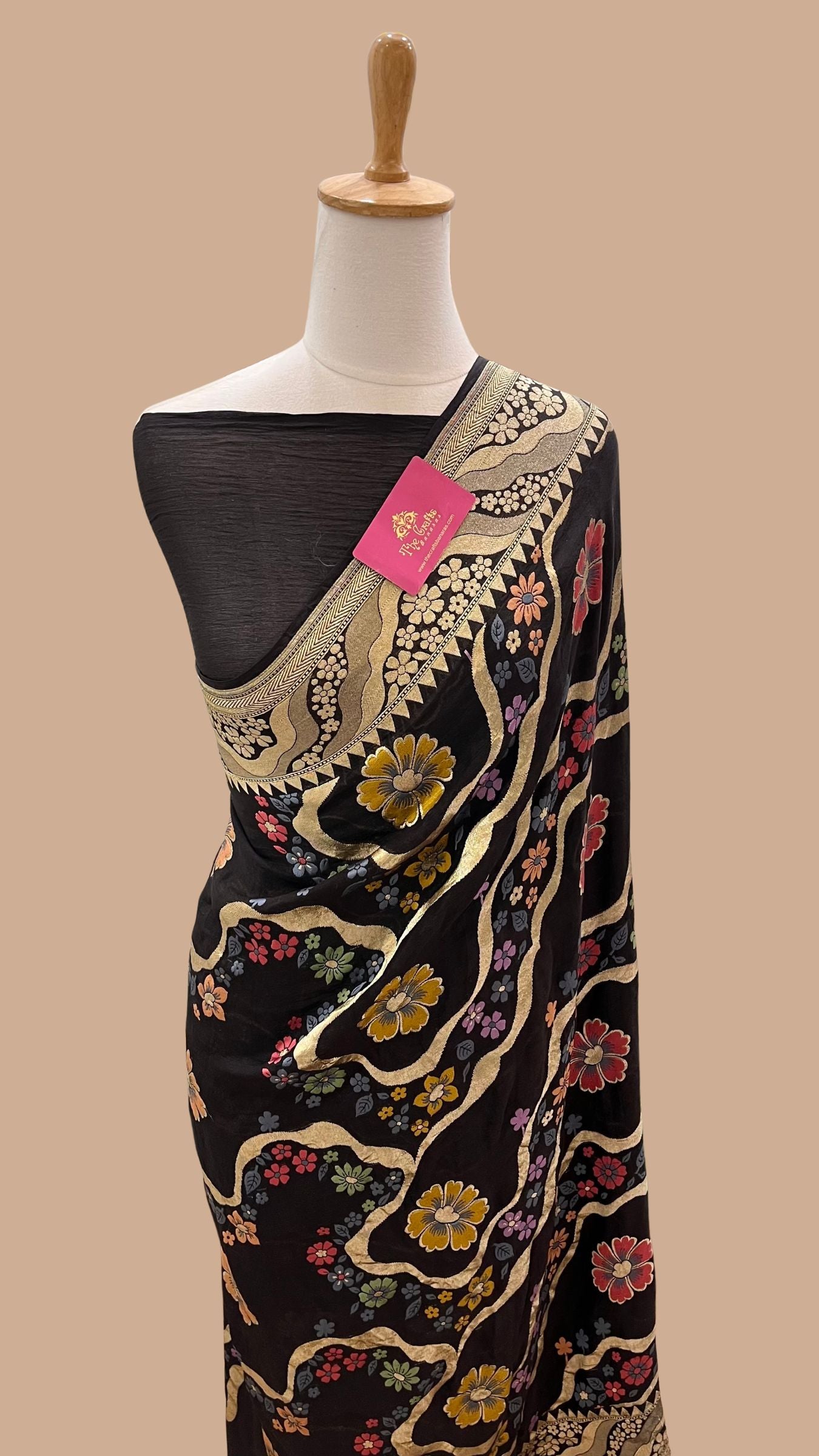 Tussar Georgette Handloom Banarasi Saree - Meenakari