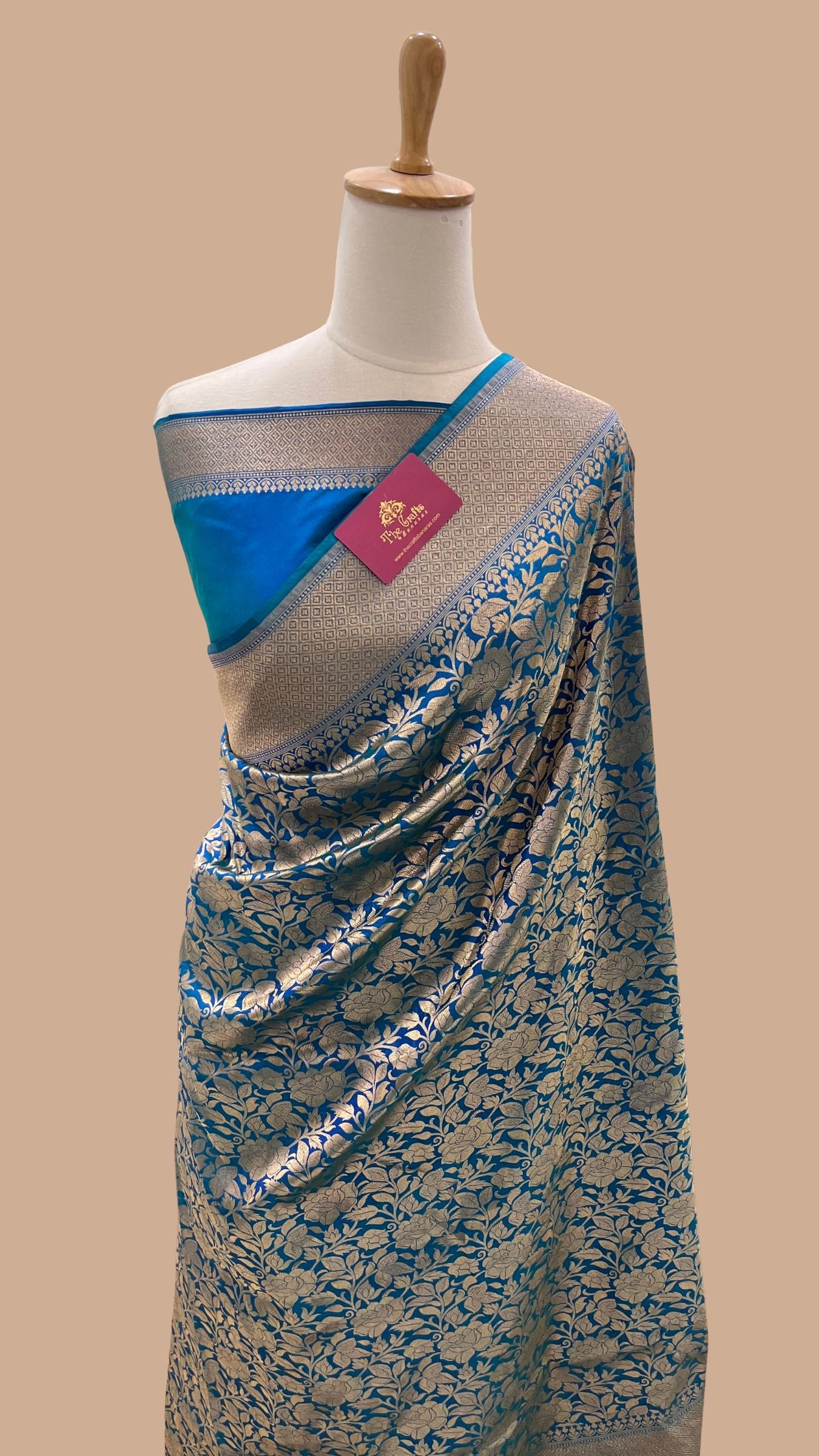Pure Katan Silk Handloom Banarasi Saree - Jaal work