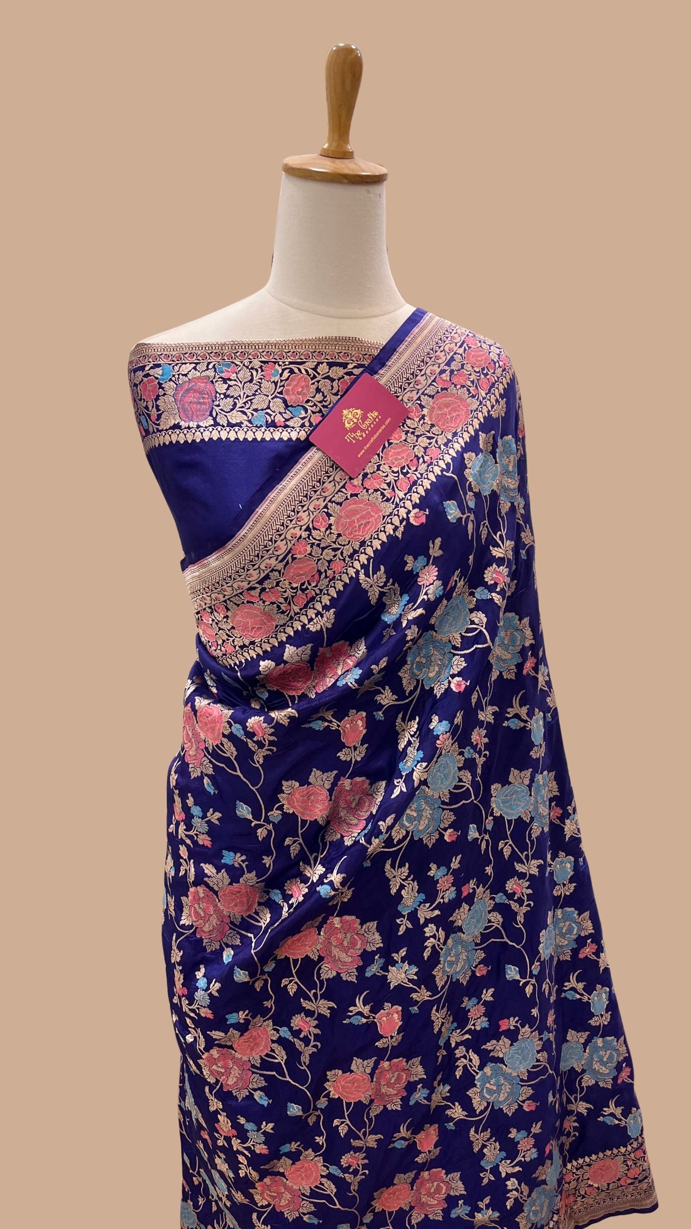 Pure Katan Silk Handloom Banarasi Saree - Jaal with meenakari