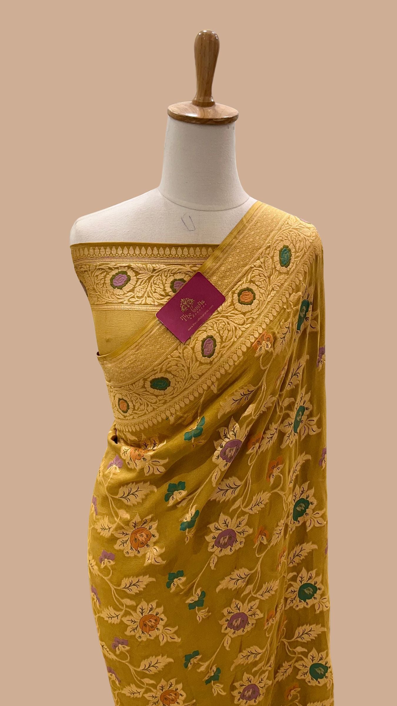 Khaddi Georgette Handloom Banarasi Saree - Jaal with Meenakari