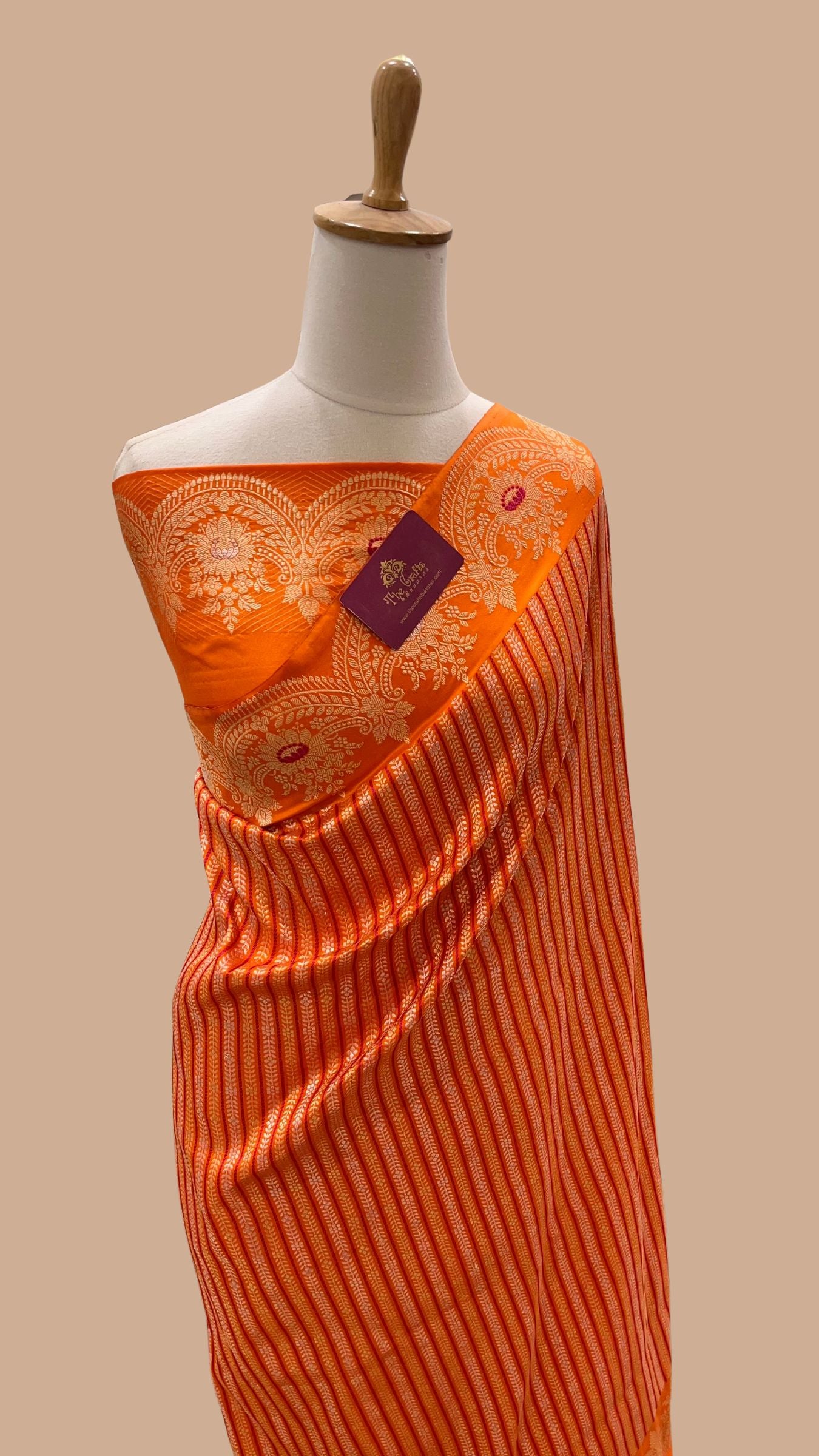 Pure Katan Silk Handloom Banarasi Saree - Kadhua Tanchui Brocade Meena