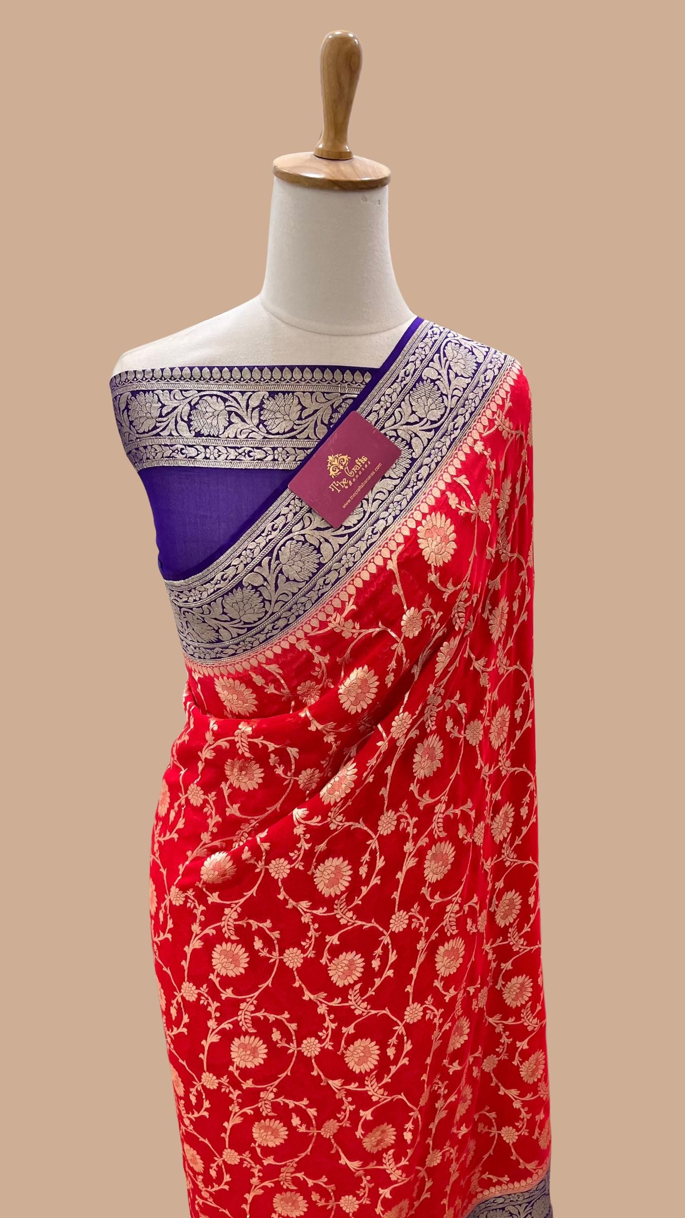 Khaddi Georgette Handloom Banarasi Saree - Water Zari