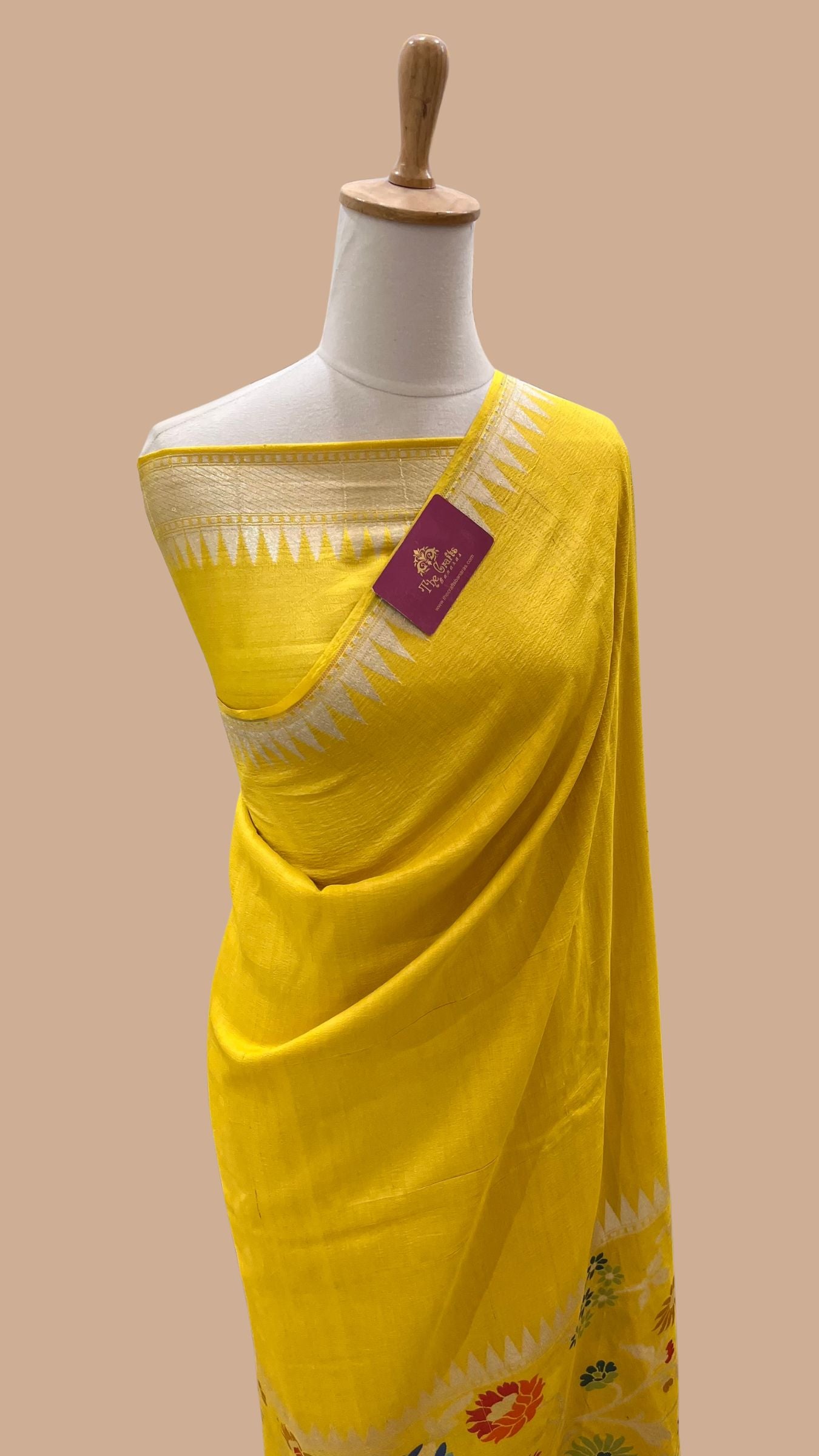Tussar Georgette Handloom Banarasi Saree - Meenakari