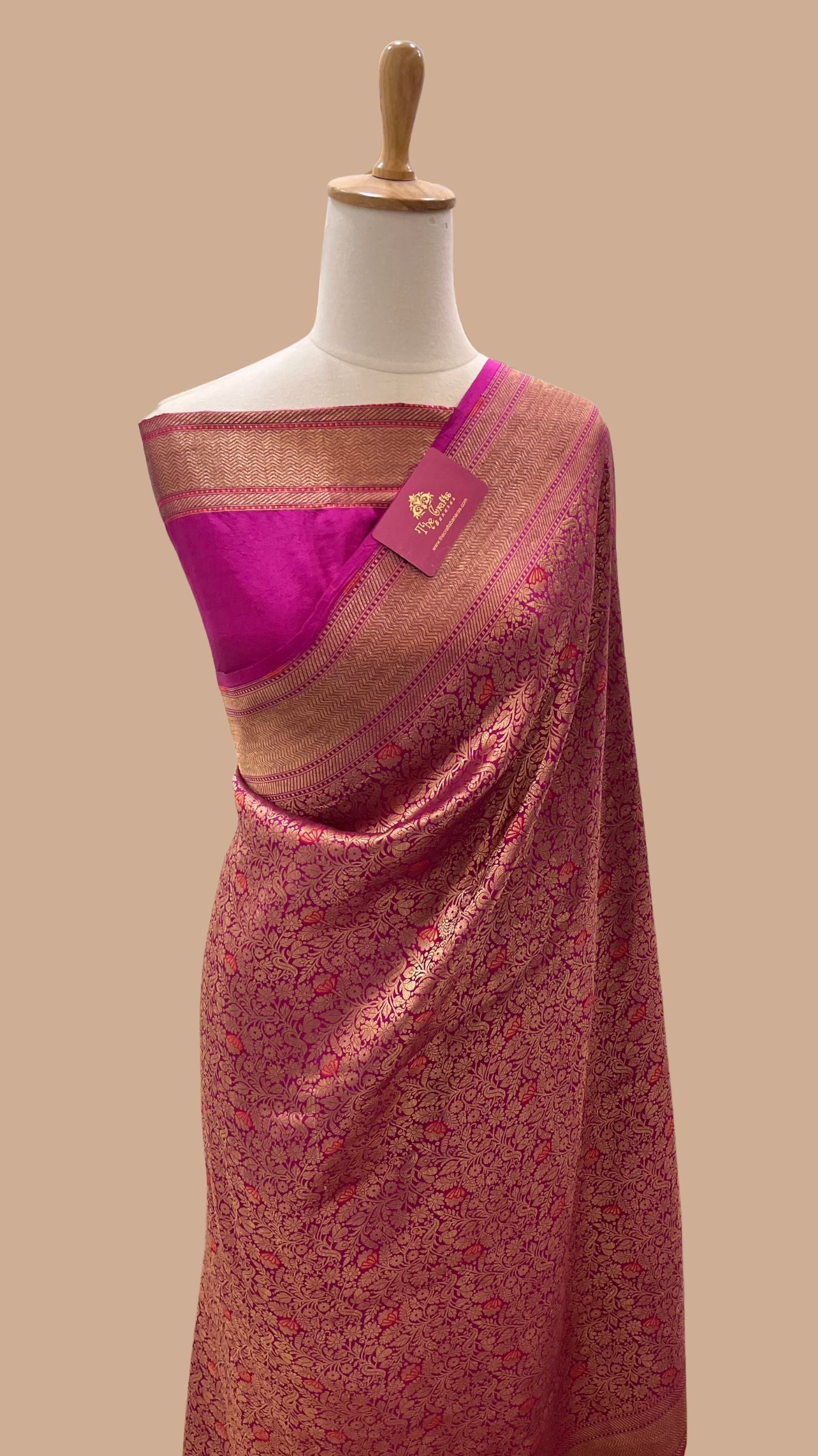 Pure Katan Silk Handloom Banarasi Saree - Tanchui Brocade Meena