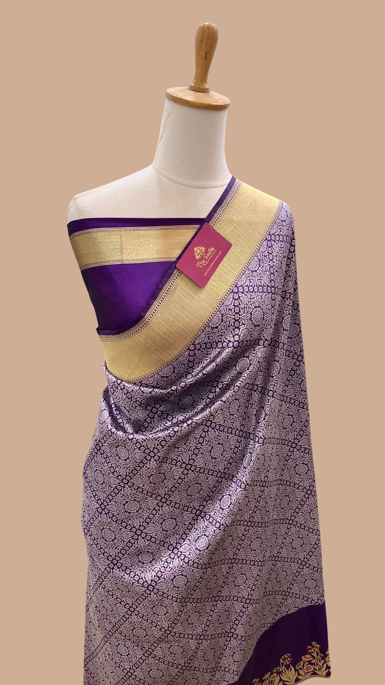 Pure Katan Silk Handloom Banarasi Saree - Kadhua Tanchui Brocade Meena