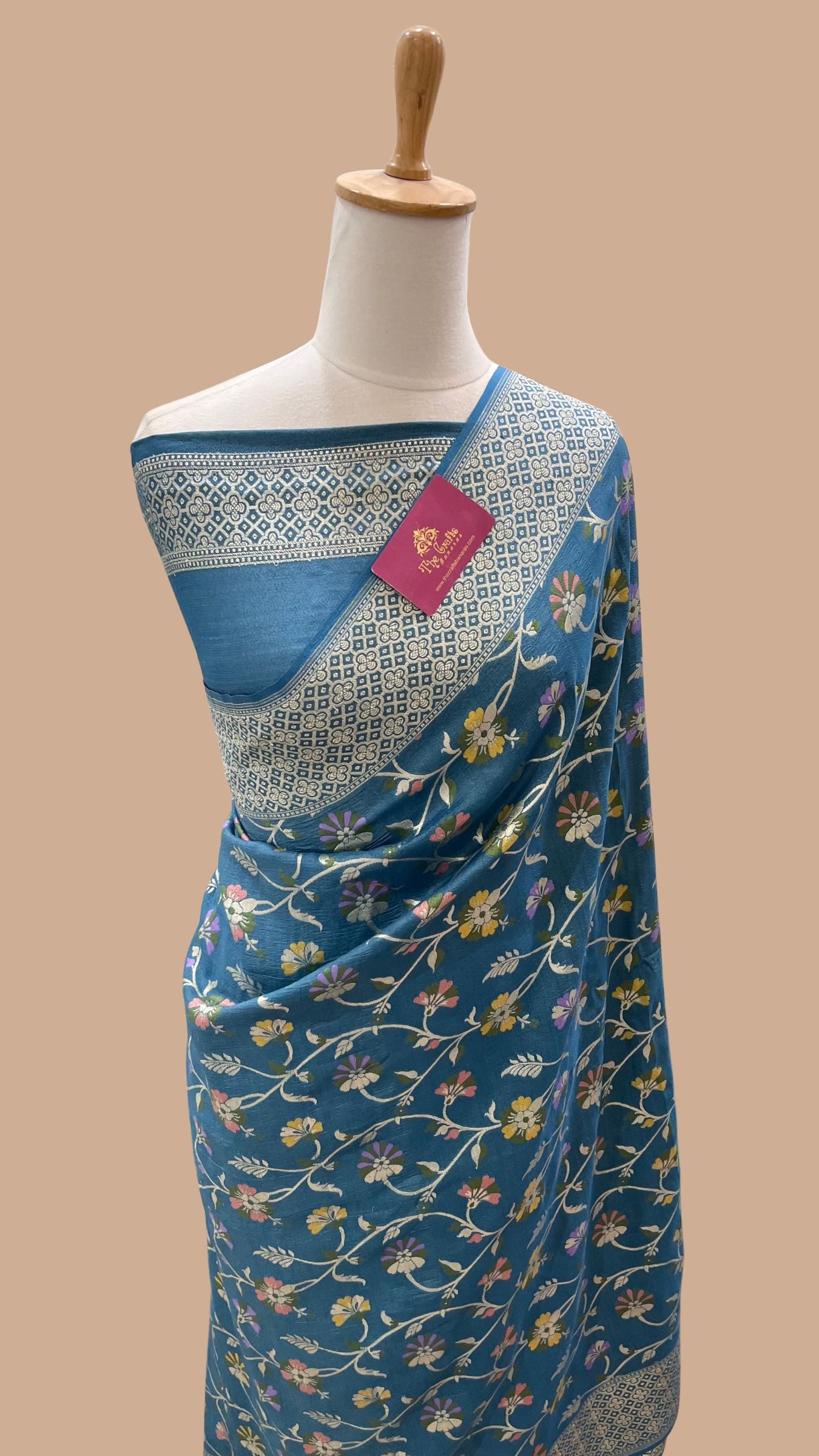 Tussar Georgette Handloom Banarasi Saree - Meenakari