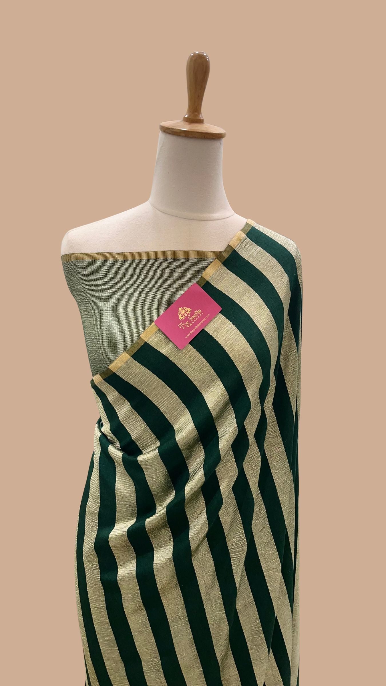 Pure Munga Crush Tissue Silk Handloom Banarasi Saree