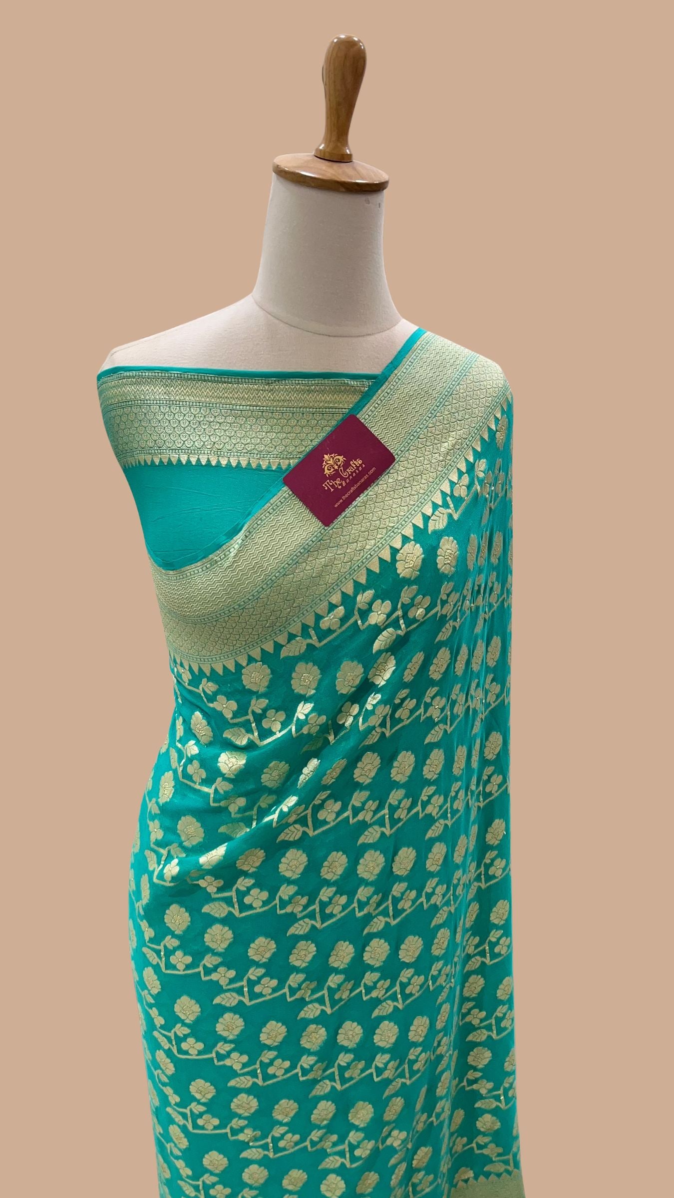 Khaddi Georgette Handloom Banarasi Saree - Water Zari