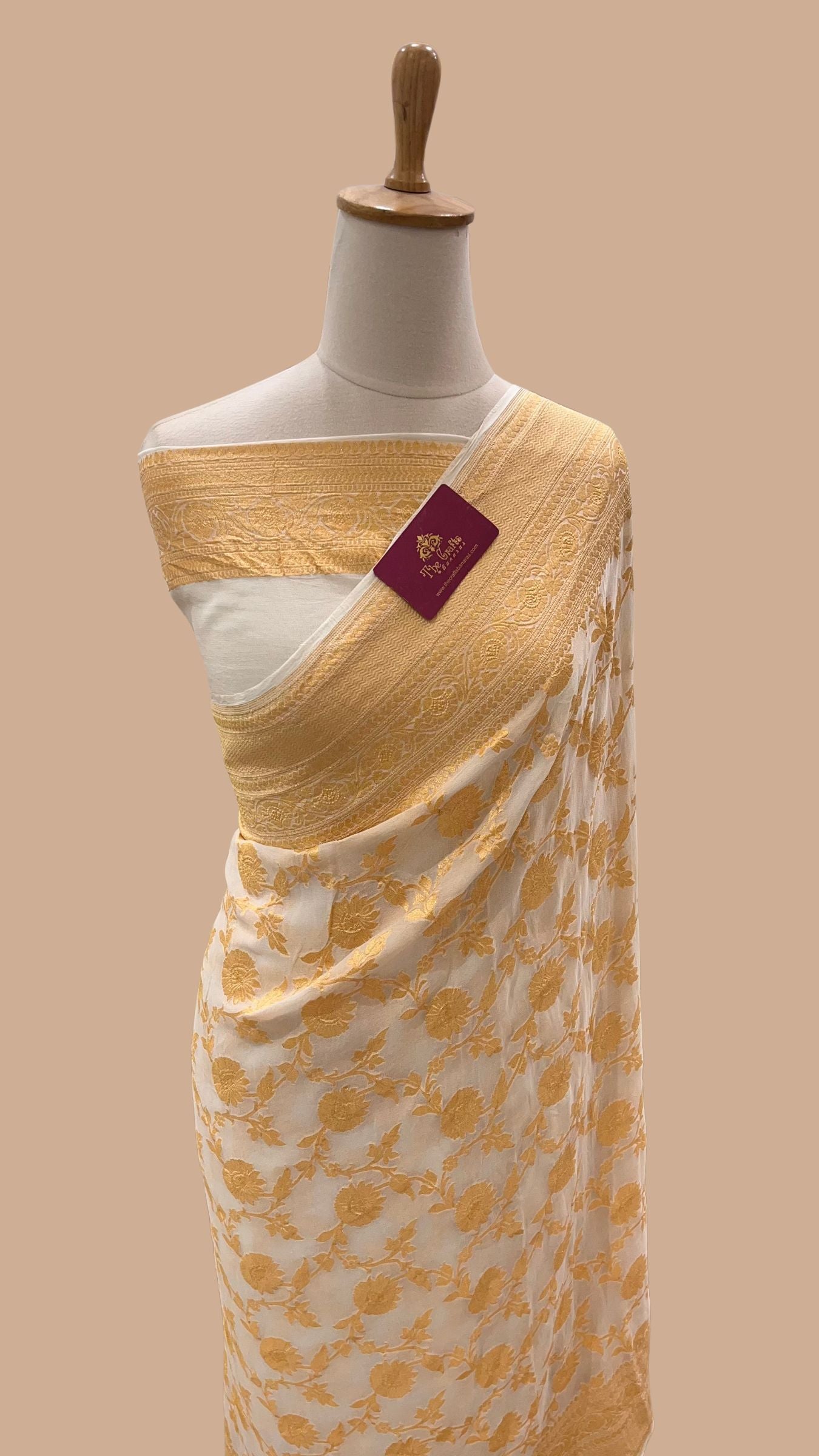 Khaddi Georgette Banarasi Saree - Gold Zari