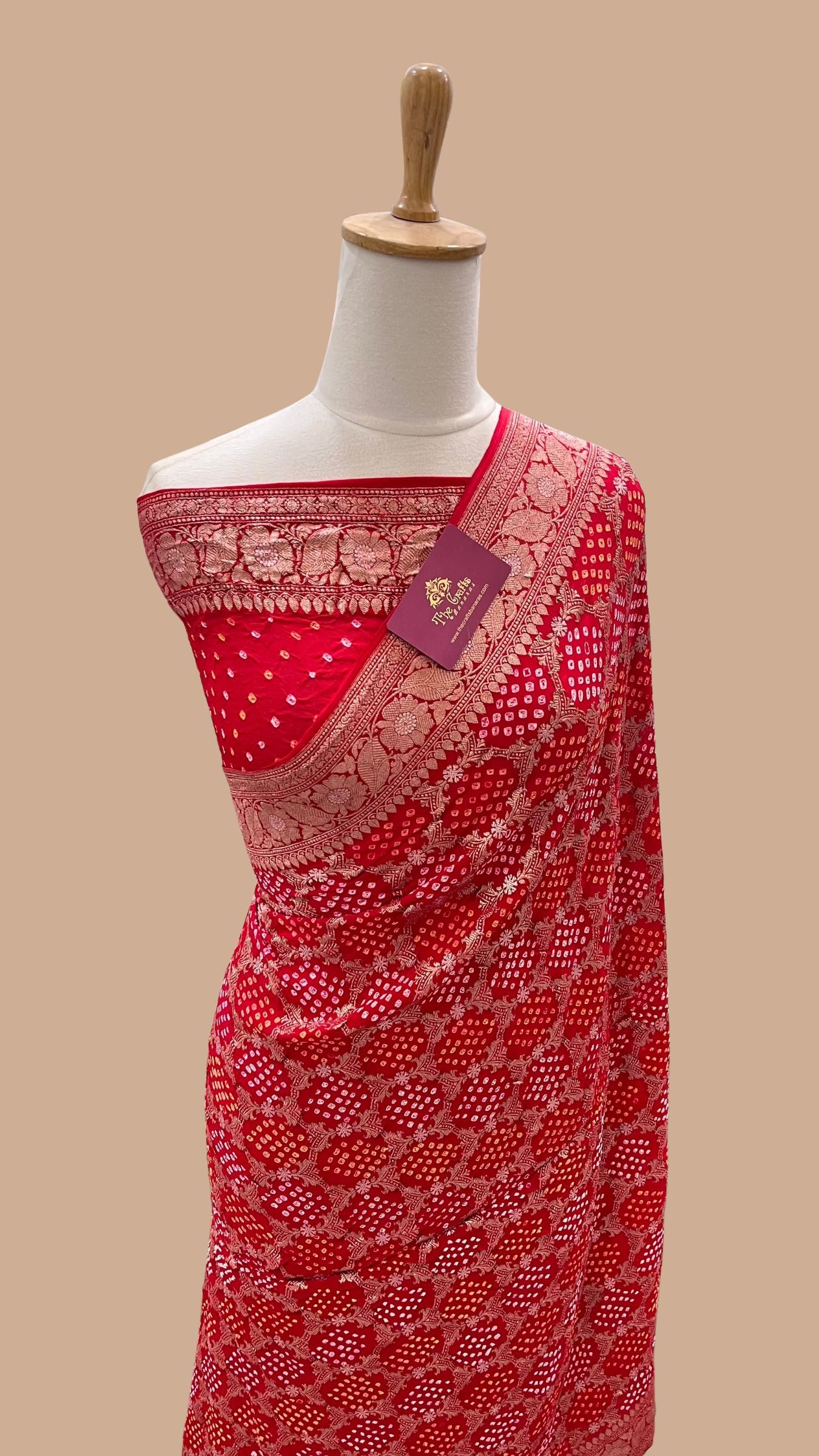 Pure Georgette Handloom Banarasi Bandhej Saree - All Over Kadiyal Jaal Work