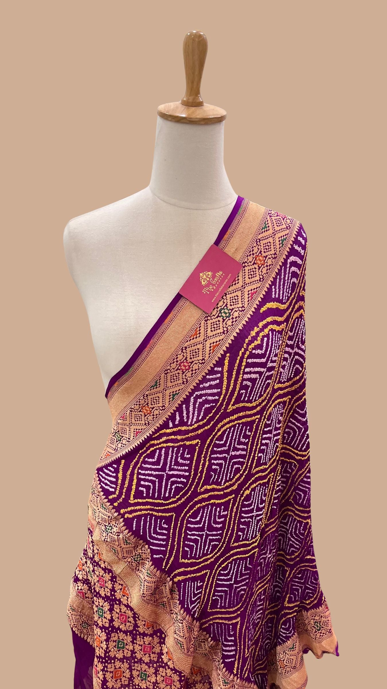 Khaddi Georgette Banarasi Handloom Bandhej Dupatta
