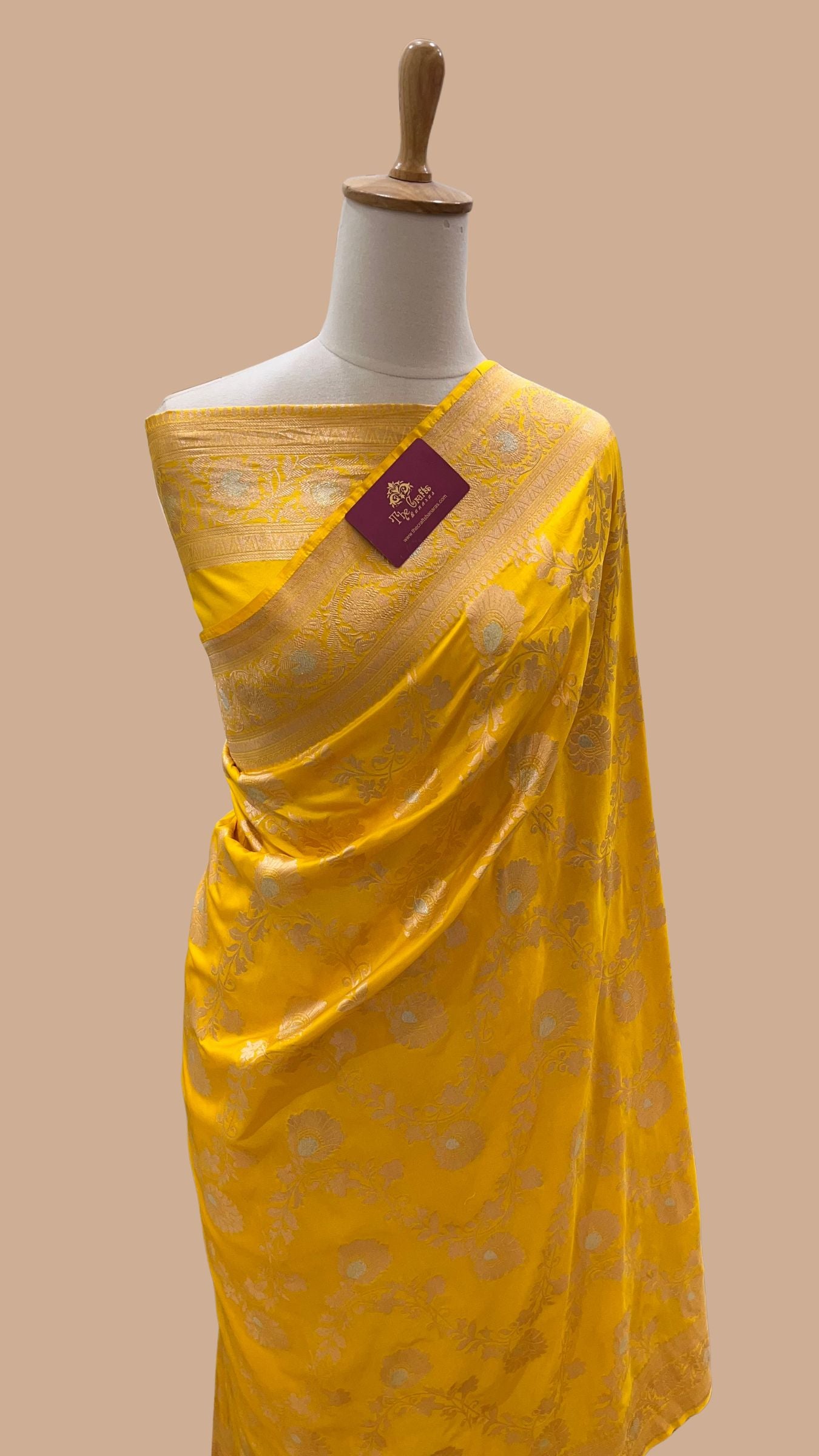 Pure Katan Silk Handloom Banarasi Saree - All Over Sona Rupa Jaal Work