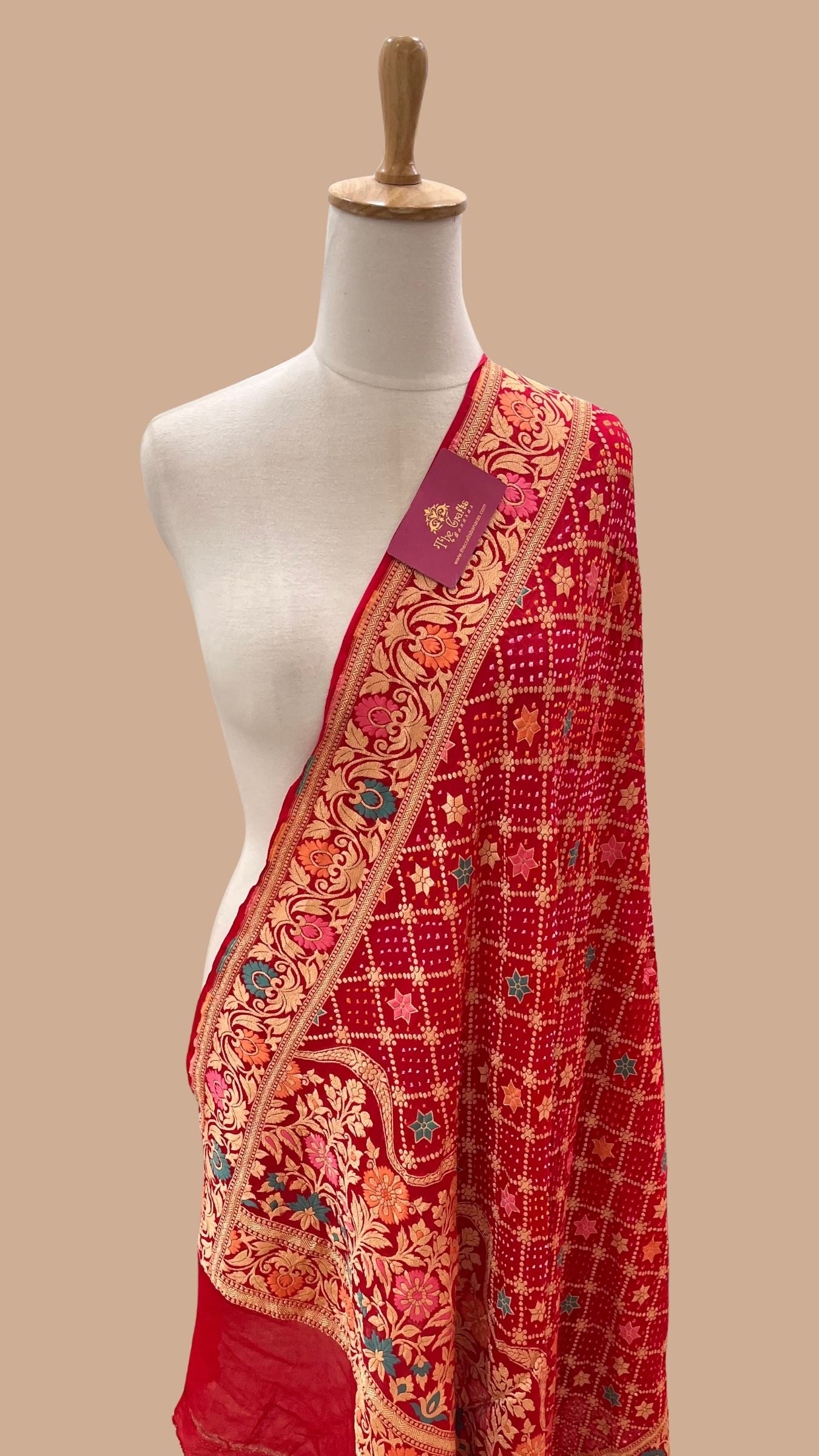 Khaddi Georgette Banarasi Handloom Bandhej Dupatta