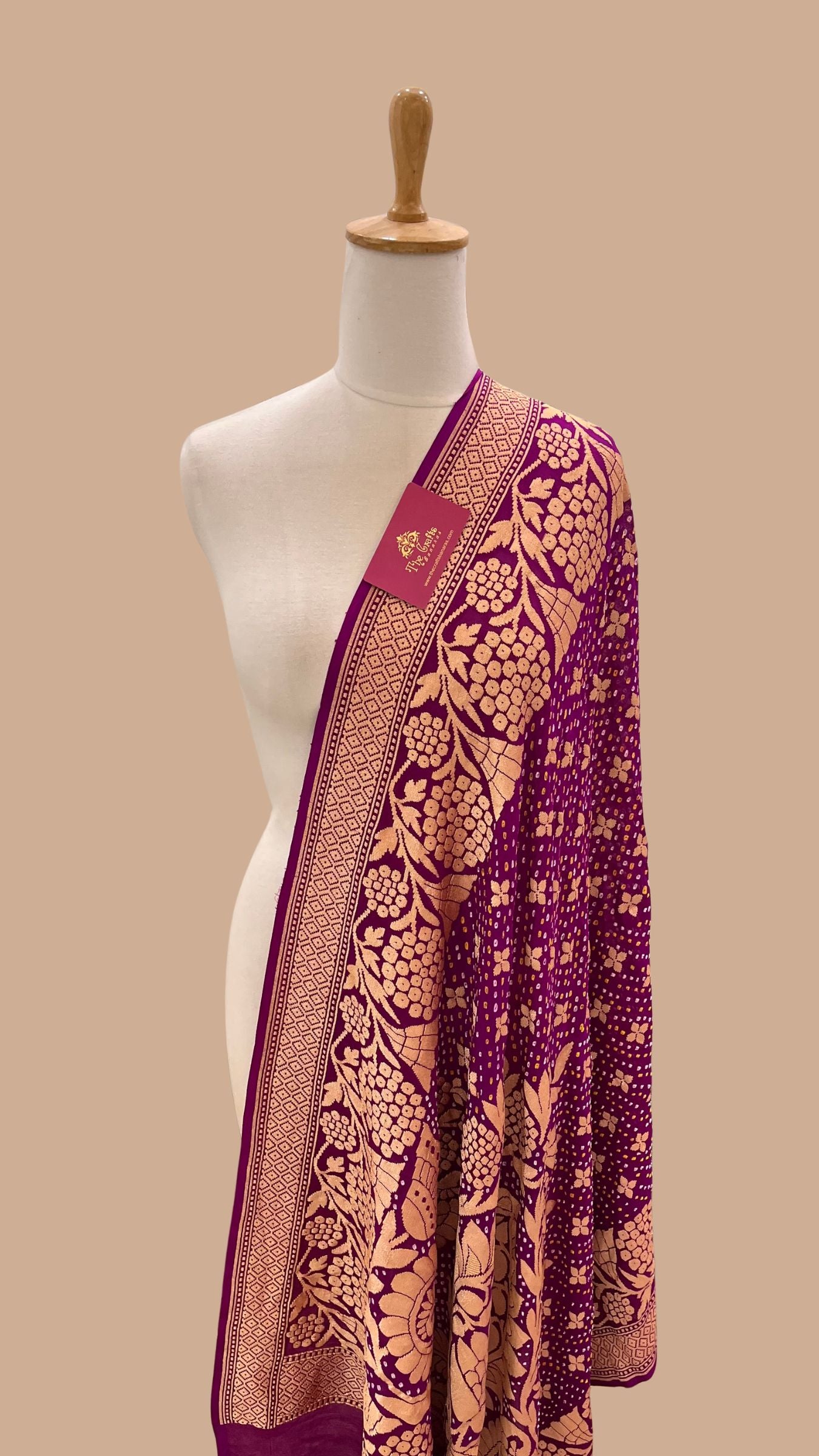 Khaddi Georgette Banarasi Handloom Bandhej Dupatta