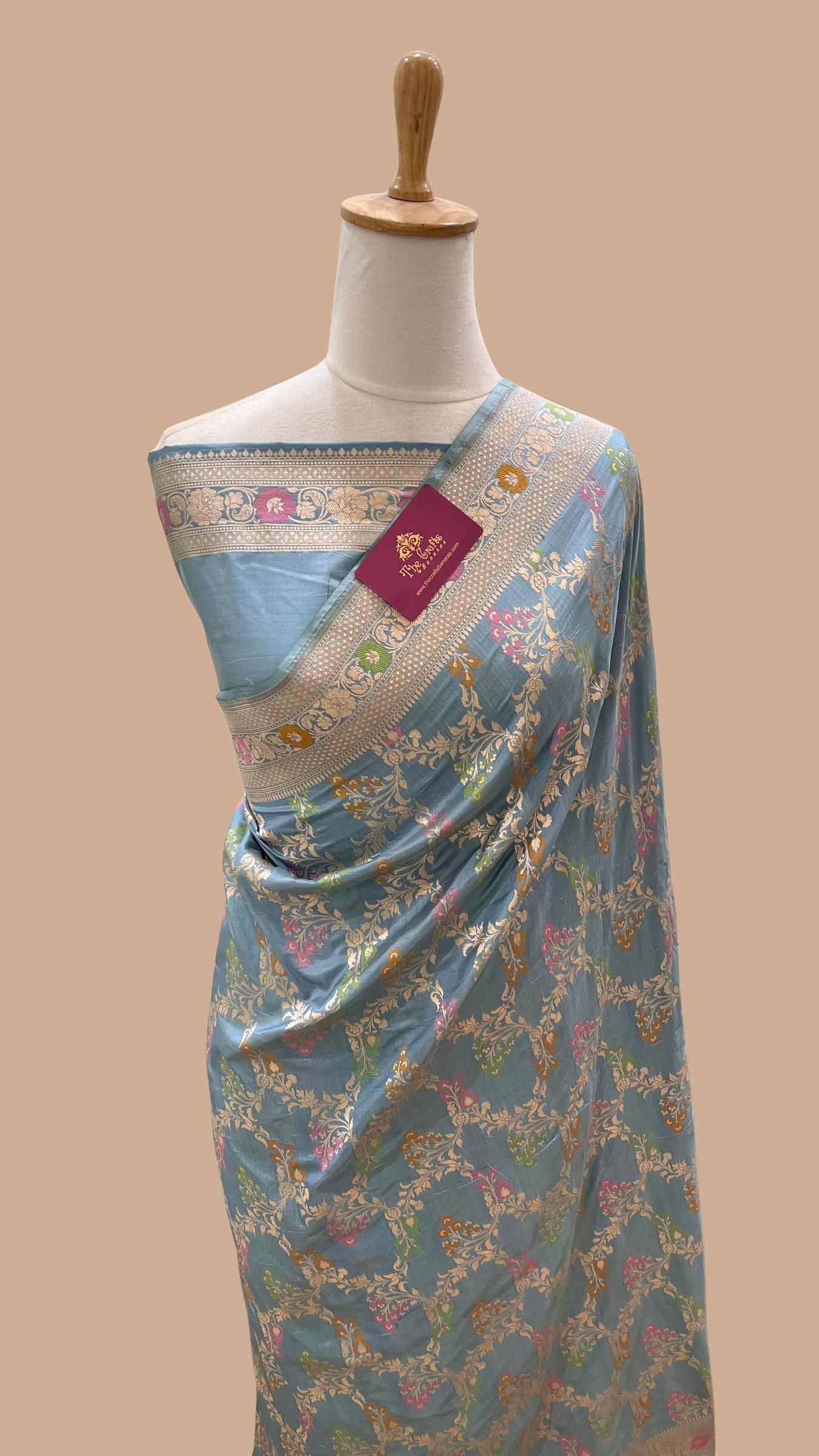 Pure Katan Silk Handloom Banarasi Saree - Jaal With Meenakari