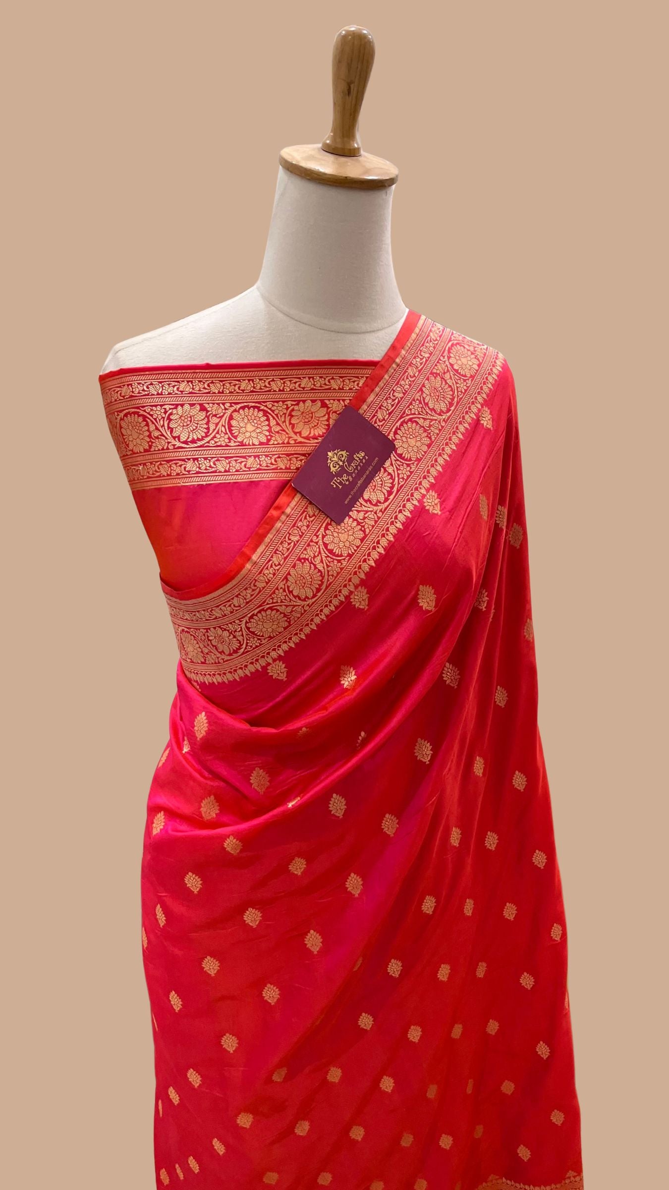 Pure Katan Silk Handloom Banarasi Saree - Jaal work