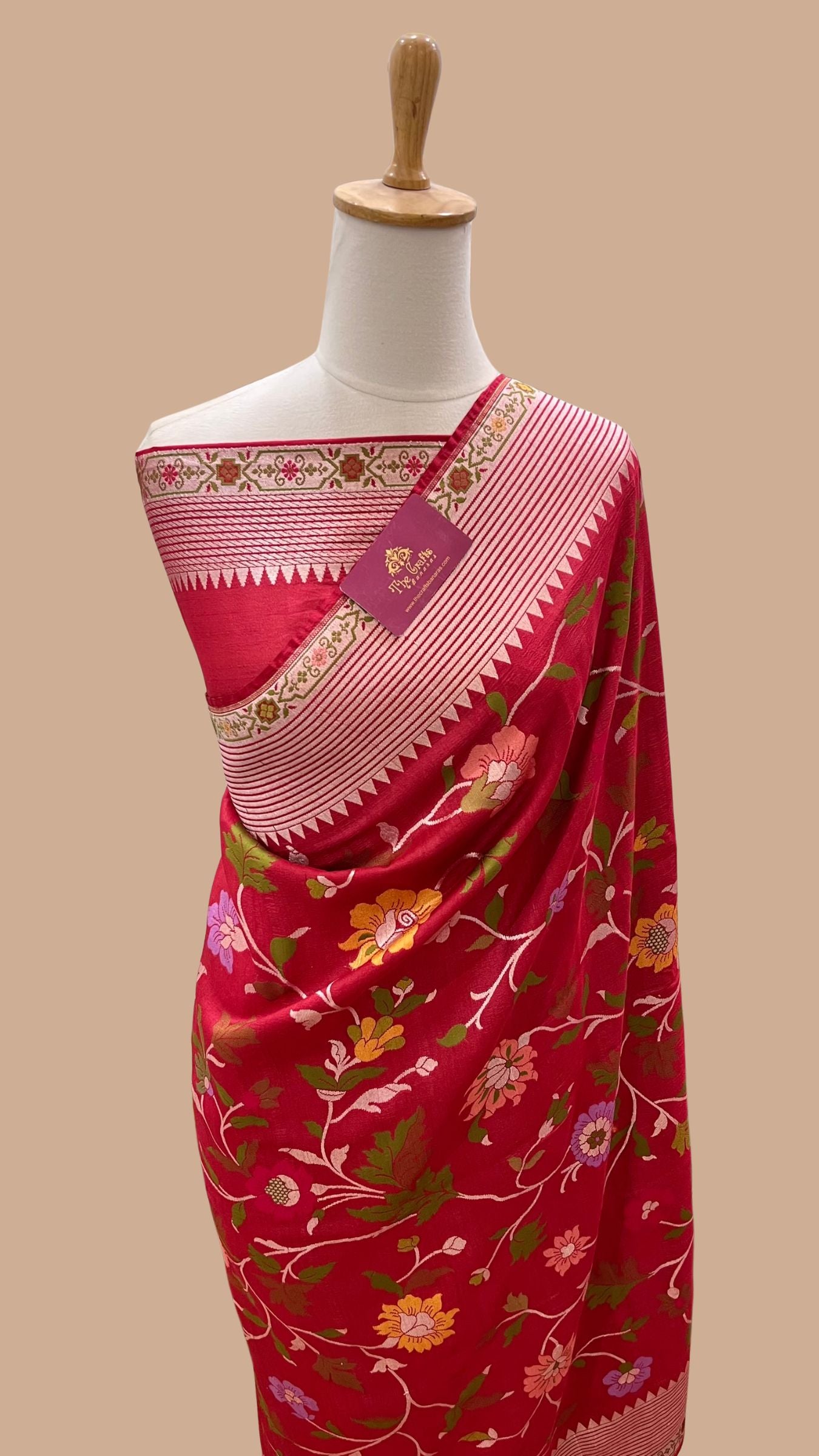 Tussar Georgette Handloom Banarasi Saree - Meenakari