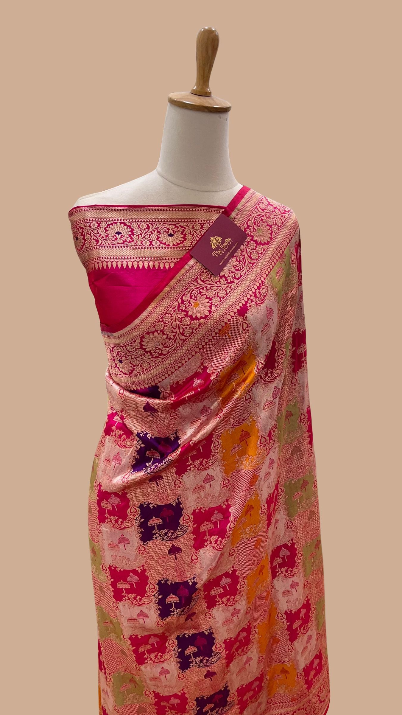 Rangkat Pure Katan Silk Handloom Banarasi Saree - Jaal with meenakari