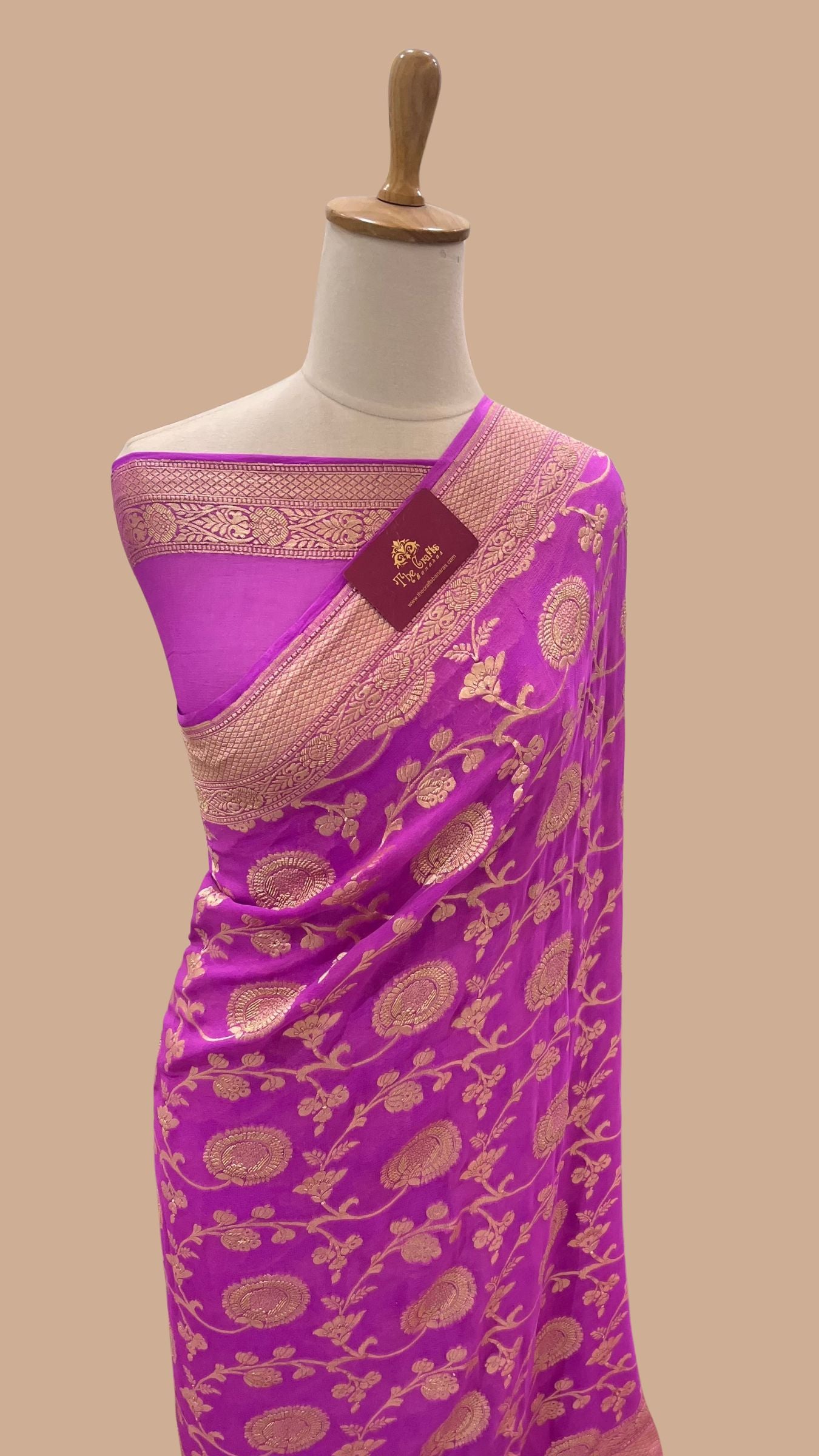 Khaddi Georgette Handloom Banarasi Saree - Water Zari