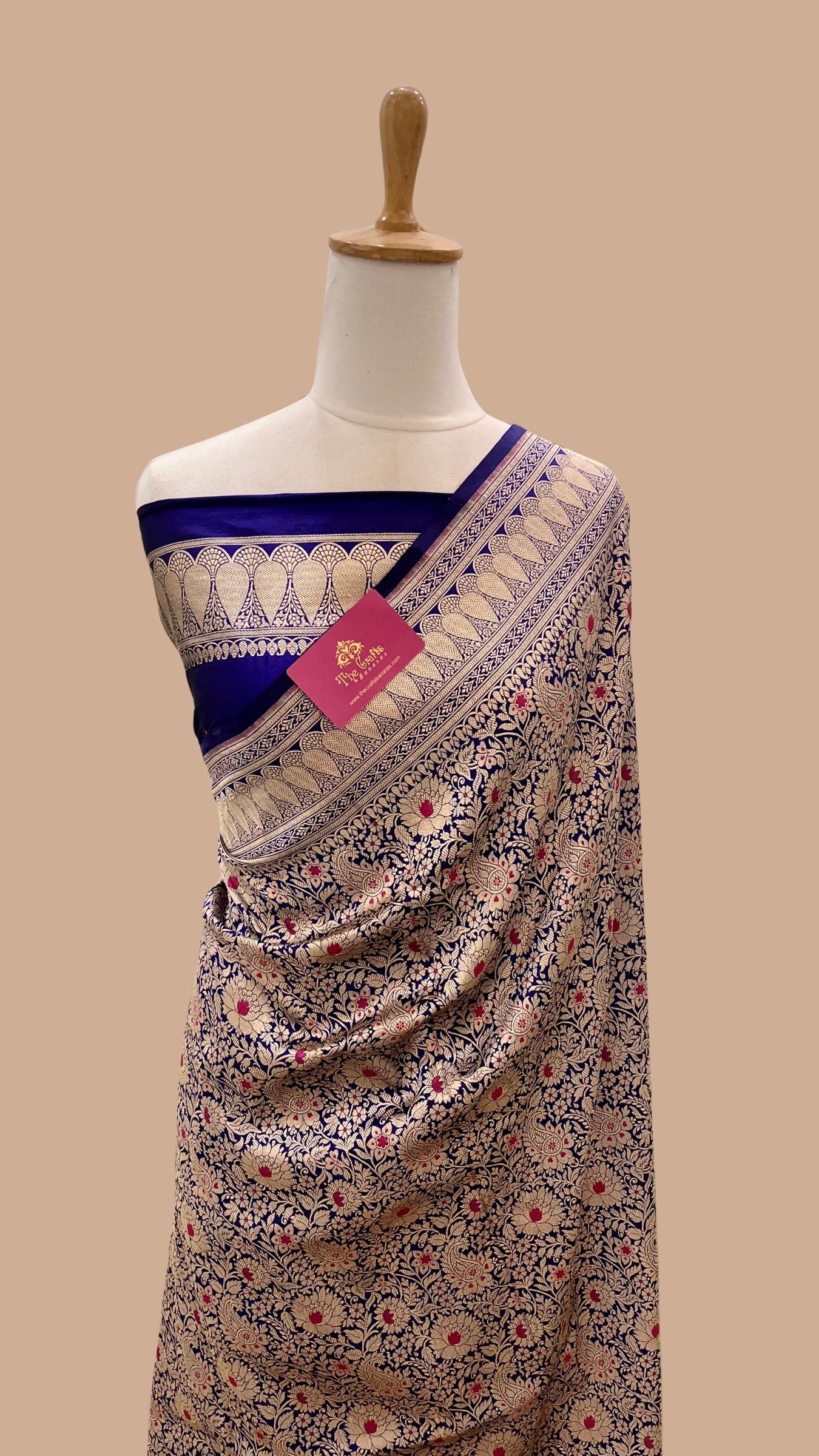 Pure Katan Silk Handloom Banarasi Saree - Tanchui Brocade Meena