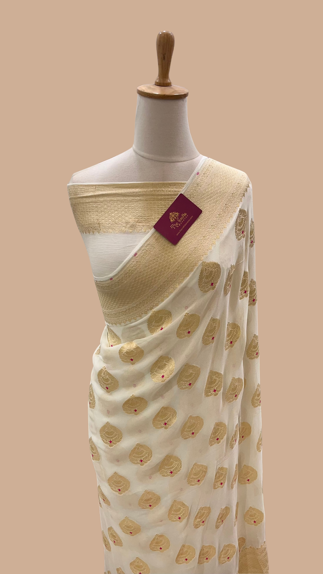 Khaddi Georgette Handloom Banarasi Saree - Jaal with Meenakari
