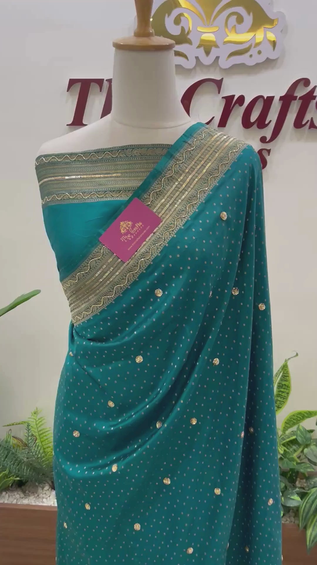Pure Katan Silk Handloom Banarasi Saree - Chunri Buti with Sequence Cut Dana Work