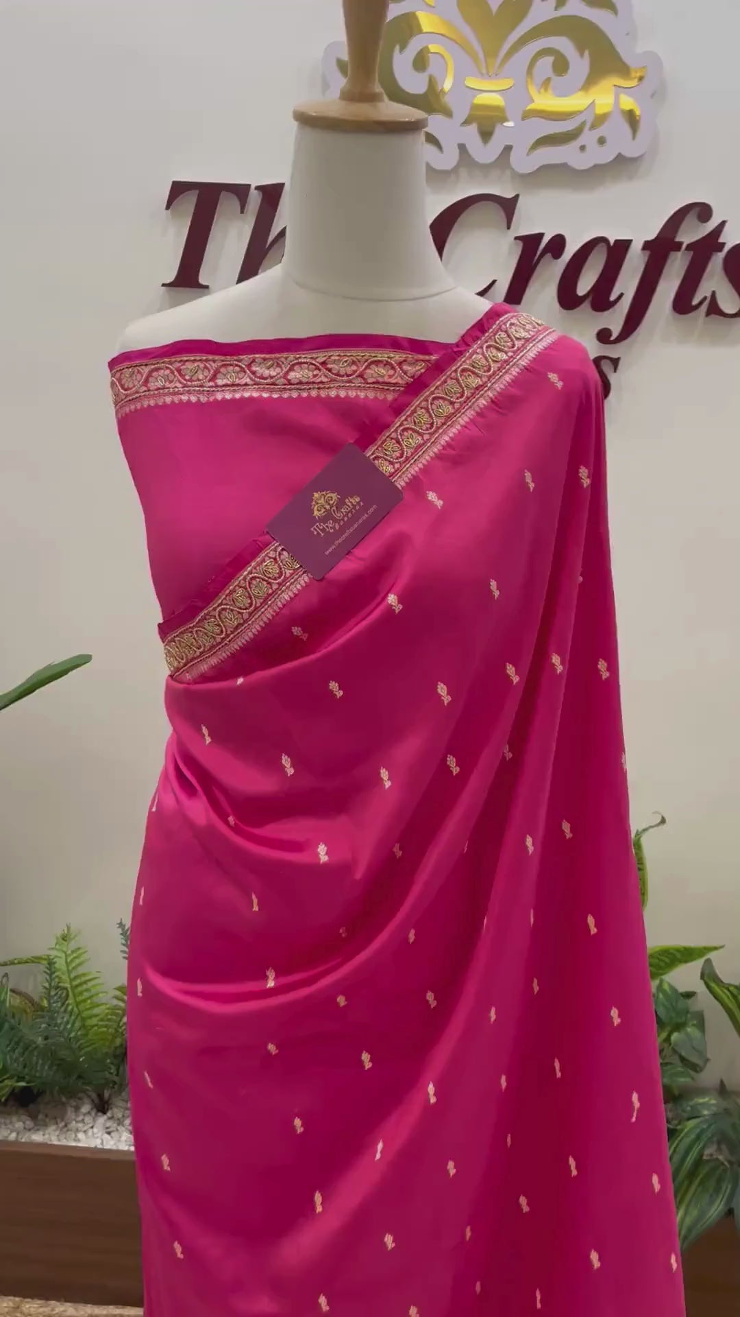 Pure Katan Silk Handloom Banarasi Saree - Resham Chunri Buti with Zadozi Moti Work