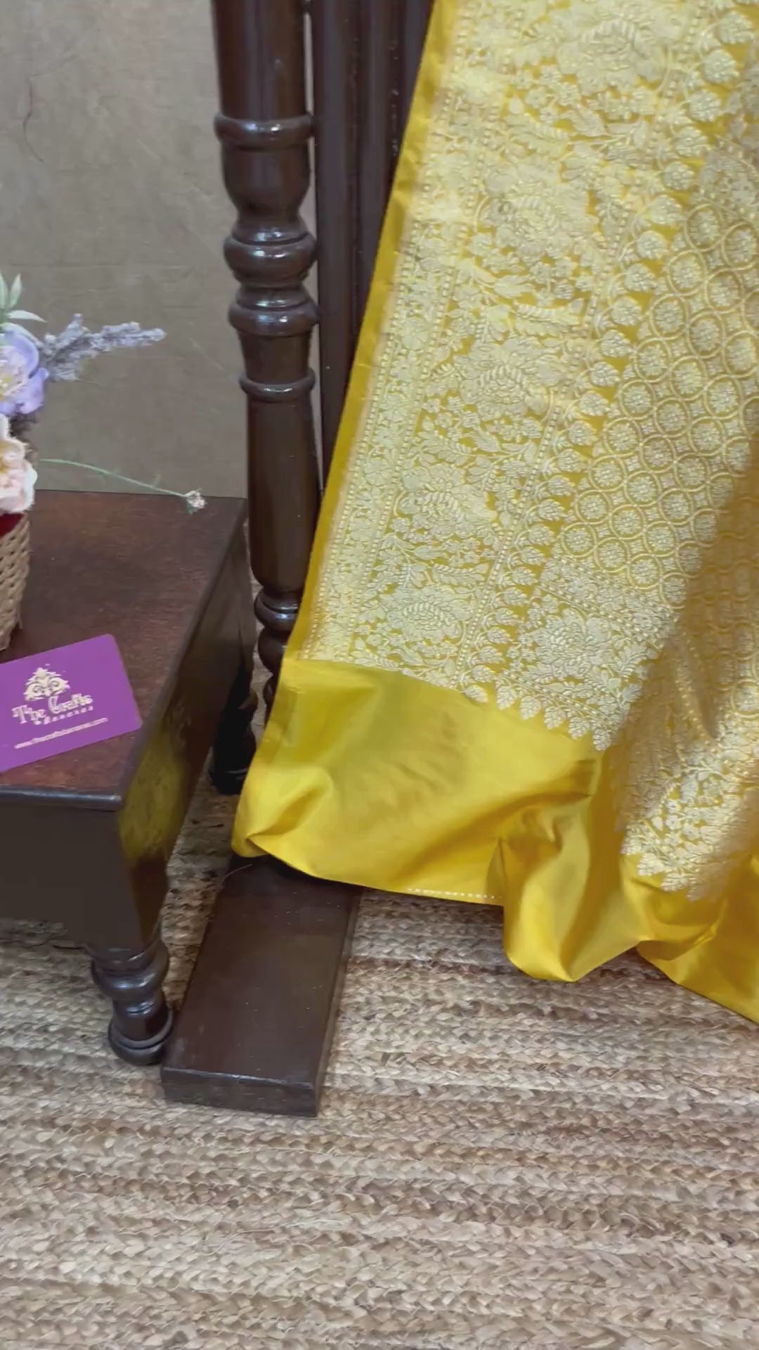 Pure Katan Silk Handloom Banarasi Saree - with kadhua meenakari motifs