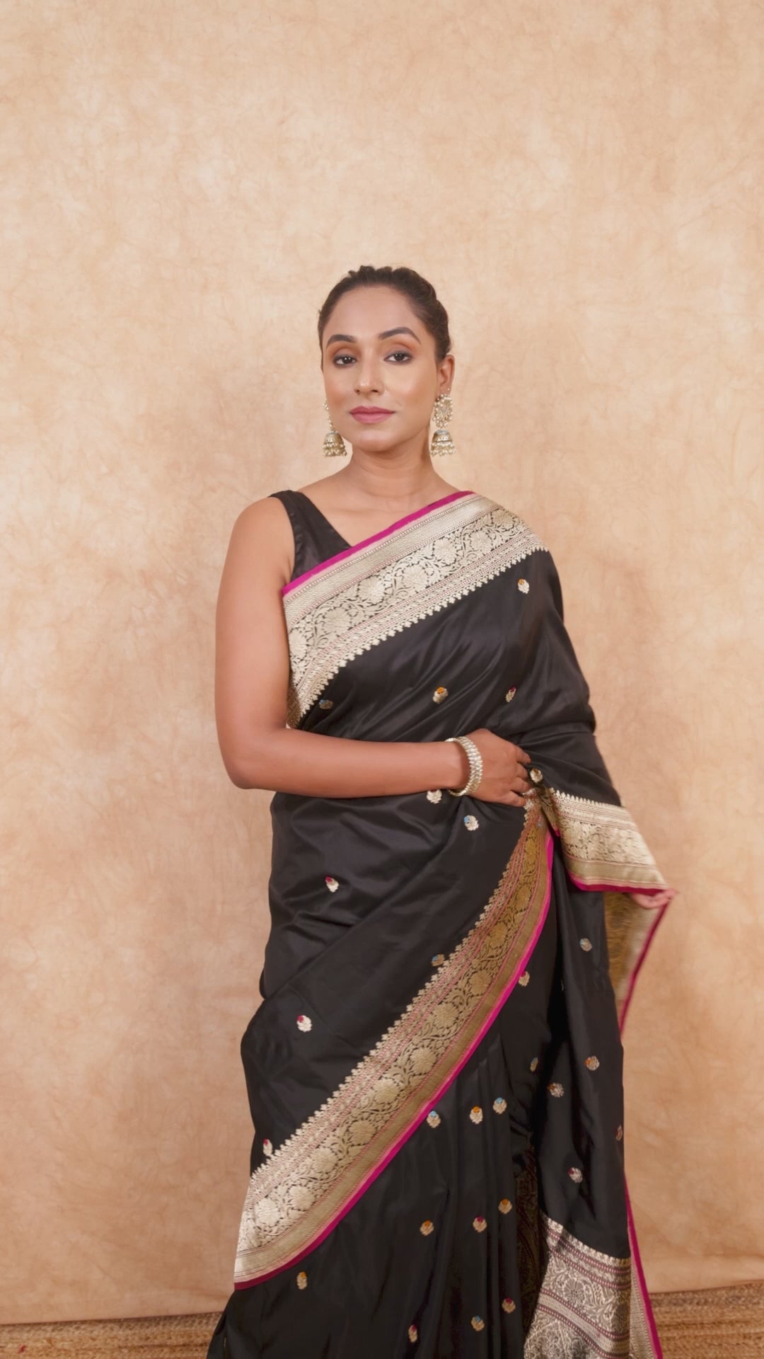 Pure Katan Silk Handloom Banarasi Saree - with kadhua zari work