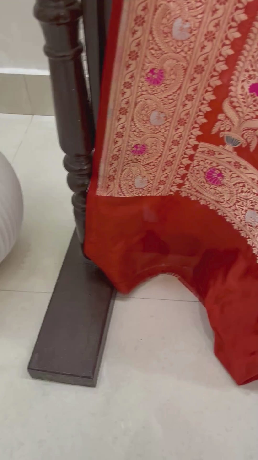 Pure Katan Silk Handloom Banarasi Saree - Jaal With Meenakari