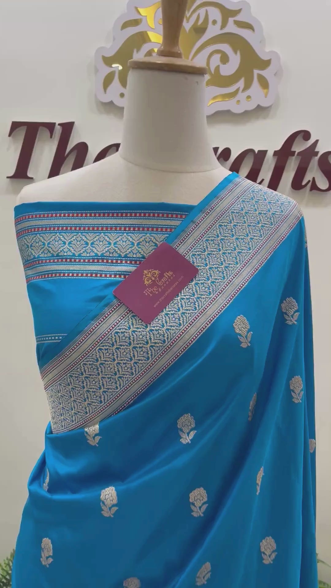 Pure Katan Silk Handloom Banarasi Saree - with kadhua meenakari motifs