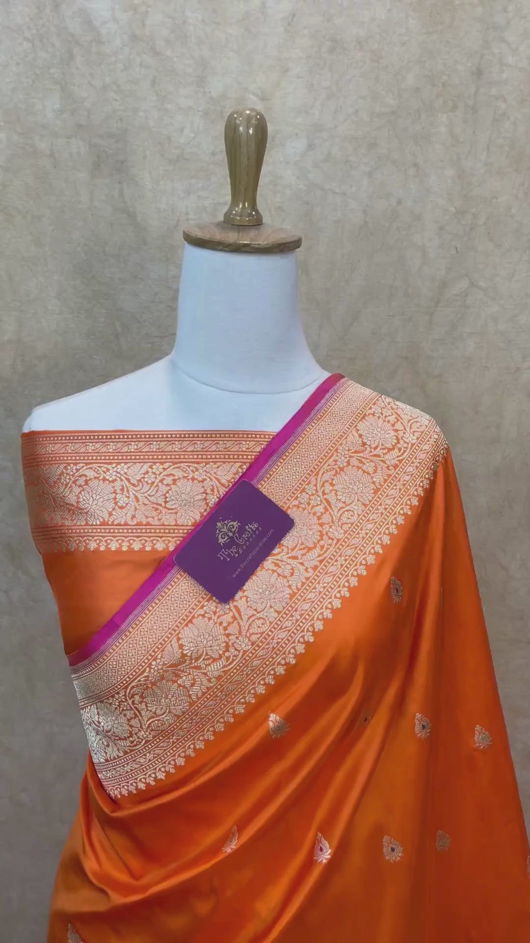 Pure Katan Silk Handloom Banarasi Saree - with sona rupa kadhua motifs