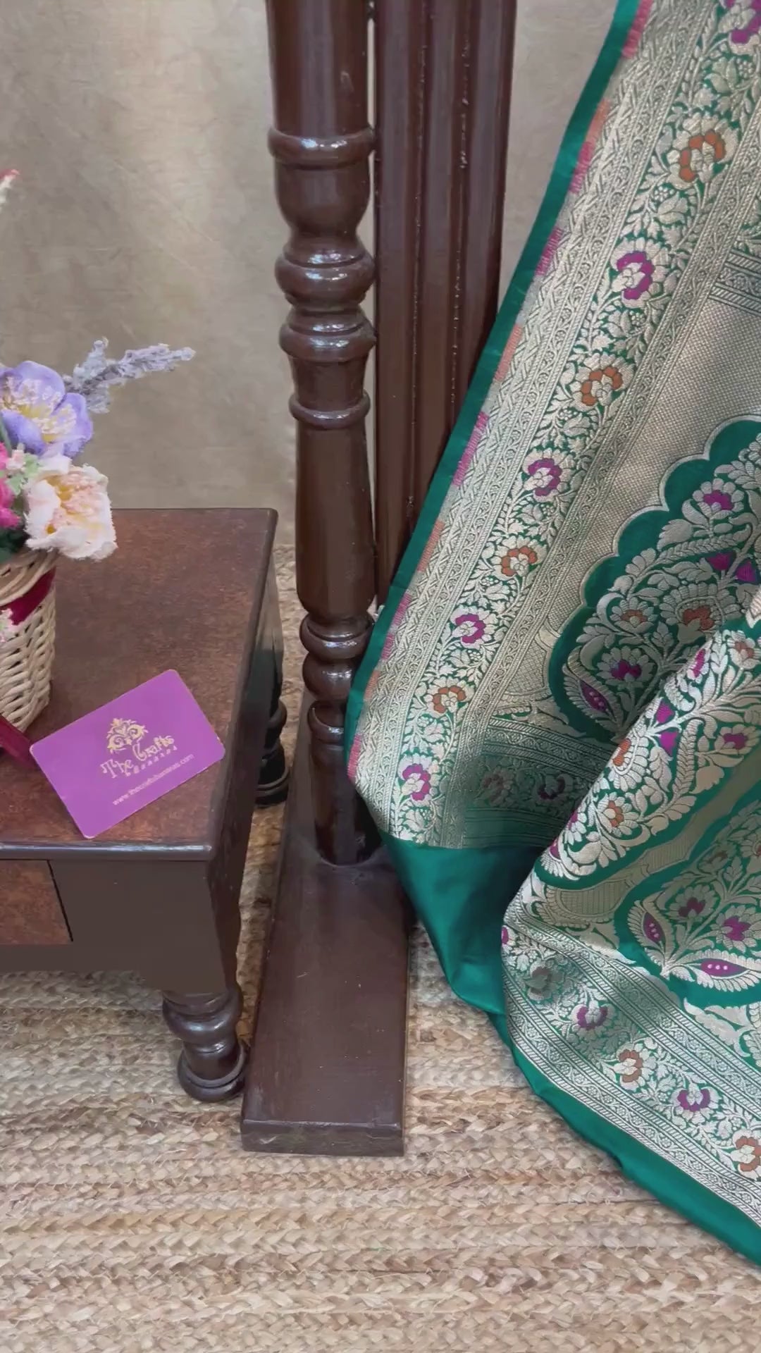 Rangkat Pure Katan Silk Handloom Banarasi Saree - All over Jaal work
