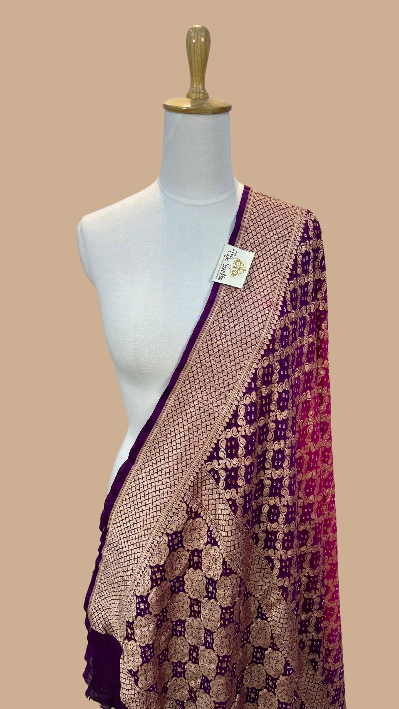 Khaddi Georgette Banarasi Handloom Bandhej Dupatta