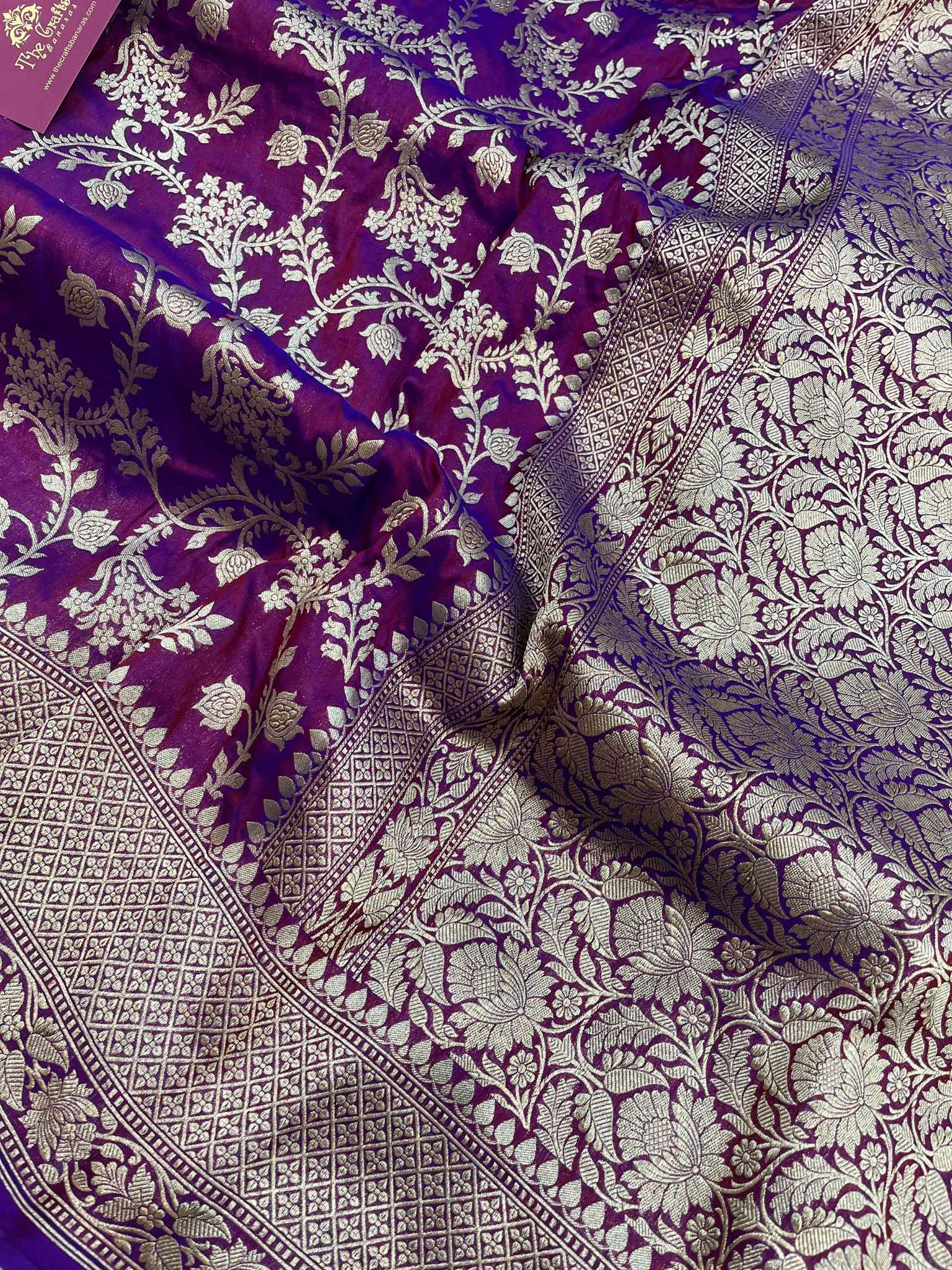 Pure Katan Silk Handloom Banarasi Saree - Jaal work