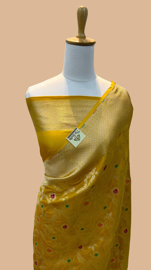 Pure Katan Silk Handloom Banarasi Saree - All over jaal work with meenakari