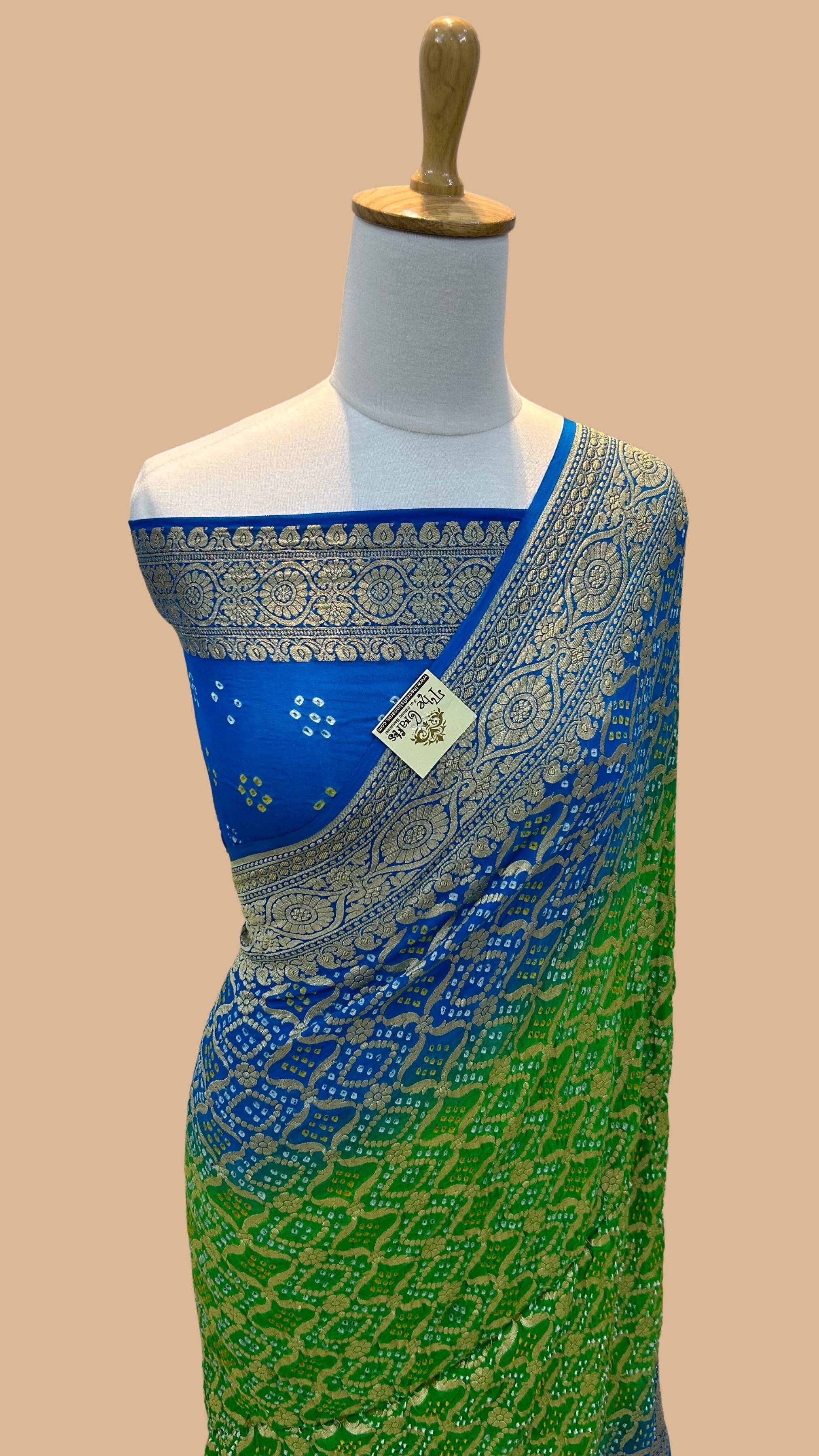 Pure Georgette Banarasi Handloom Bandhej Saree