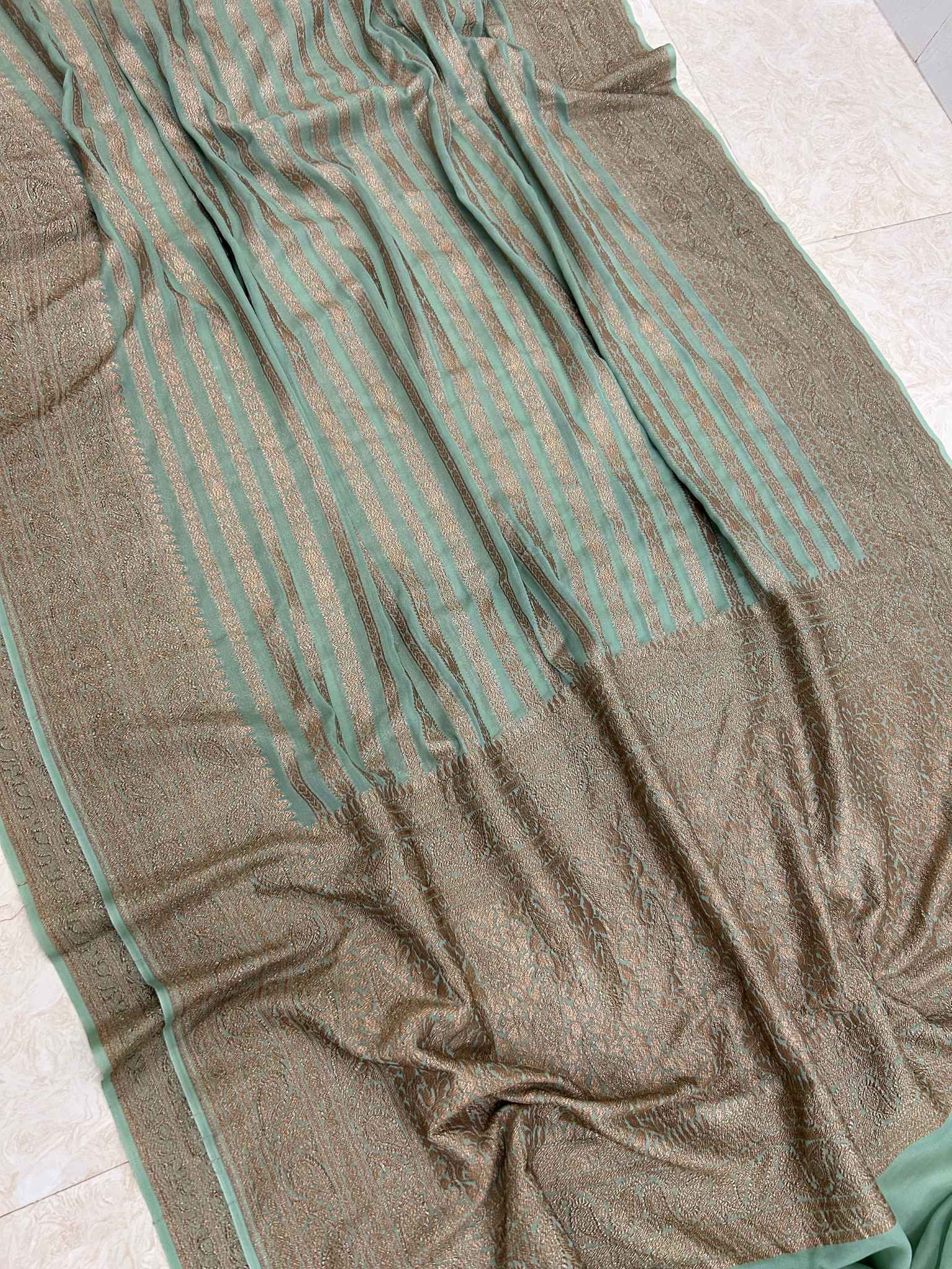 Khaddi Georgette Banarasi Saree - Antique Zari