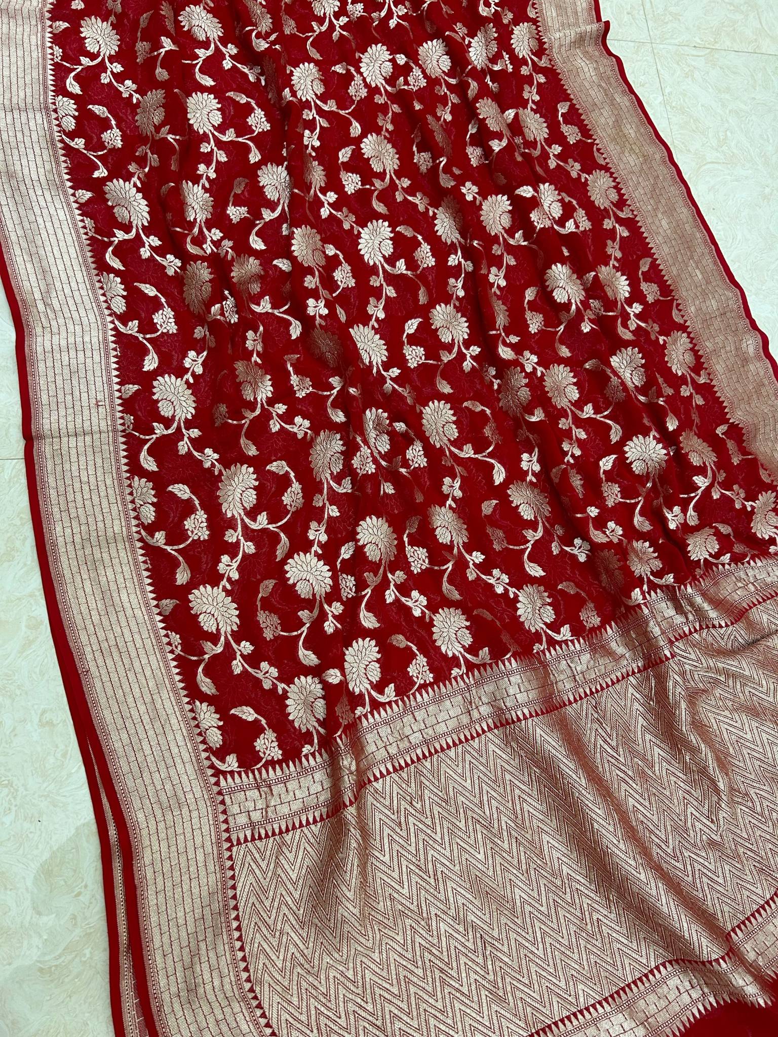 Khaddi Georgette Banarasi Saree - Water Zari