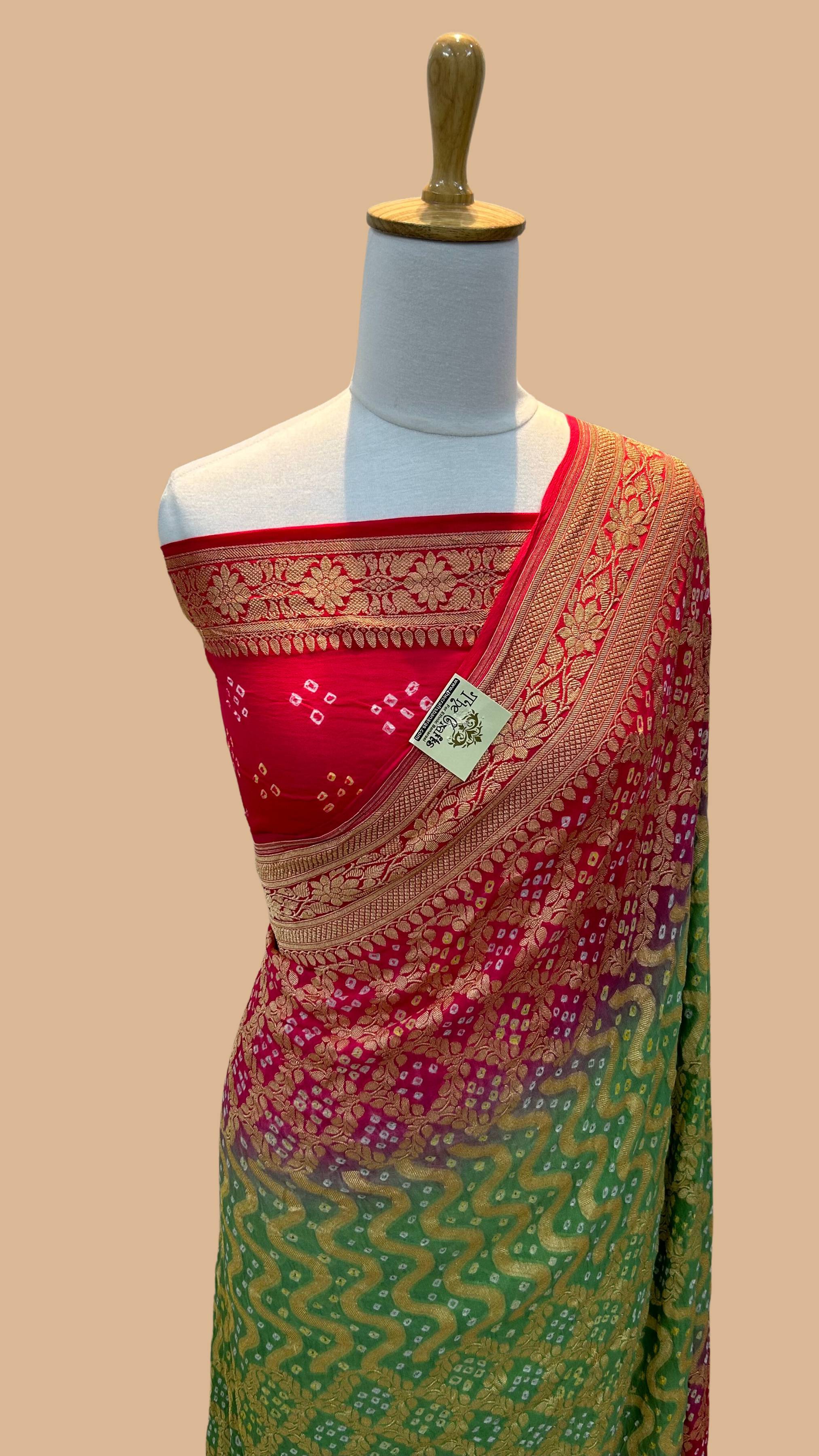 Pure Georgette Banarasi Handloom Bandhej Saree