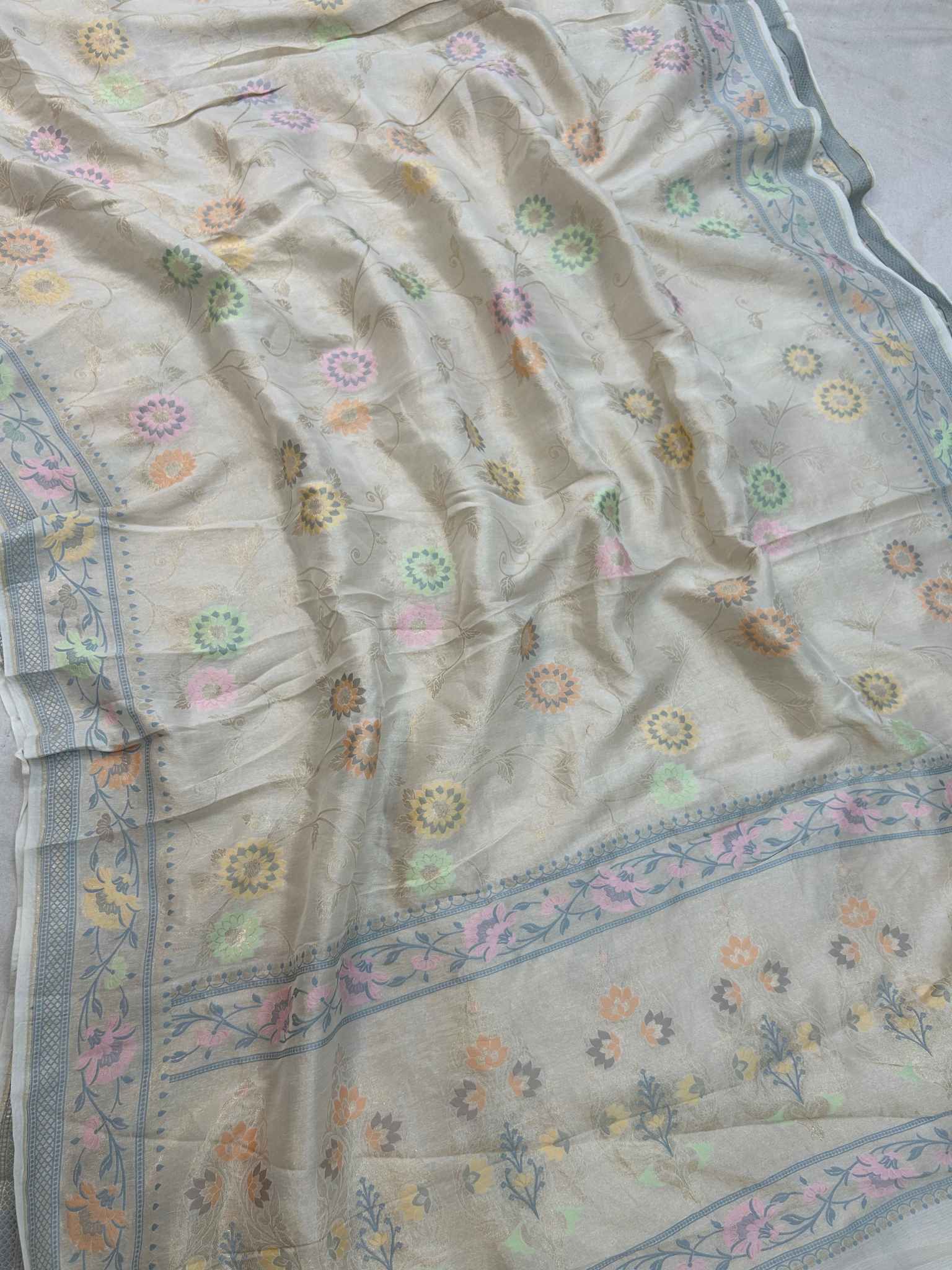 Tissue Georgette Handloom Banarasi Saree - Jaal with Meenakari